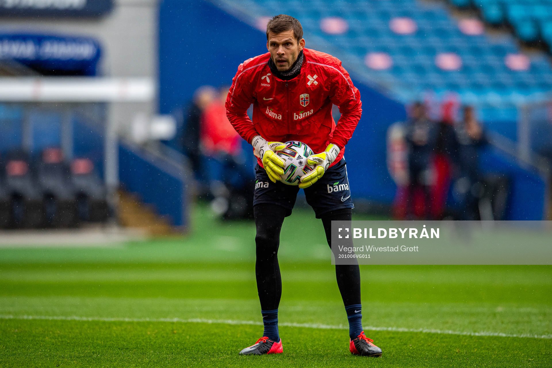 Goalkeeper Rune Almenning Jarstein of the Norwegian