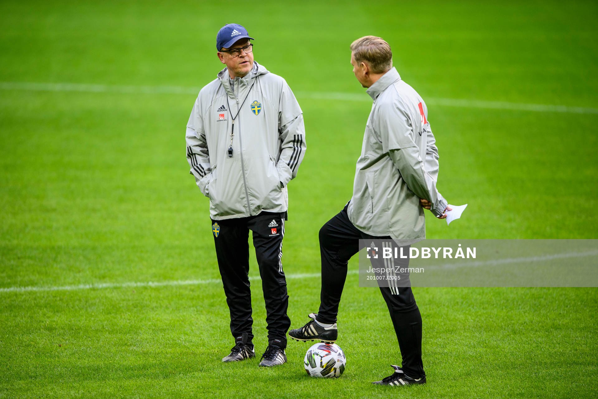Head coach Janne Andersson and assistant coach Peter