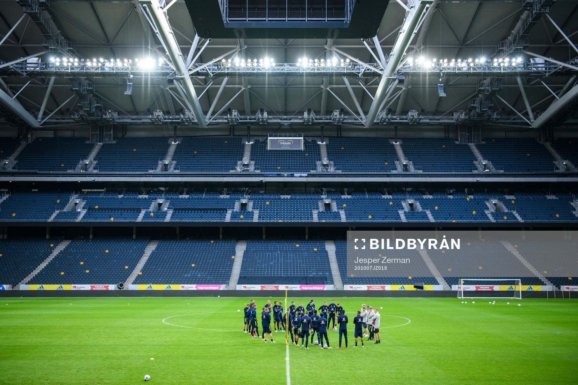 Players of the Swedish national football team gather in a