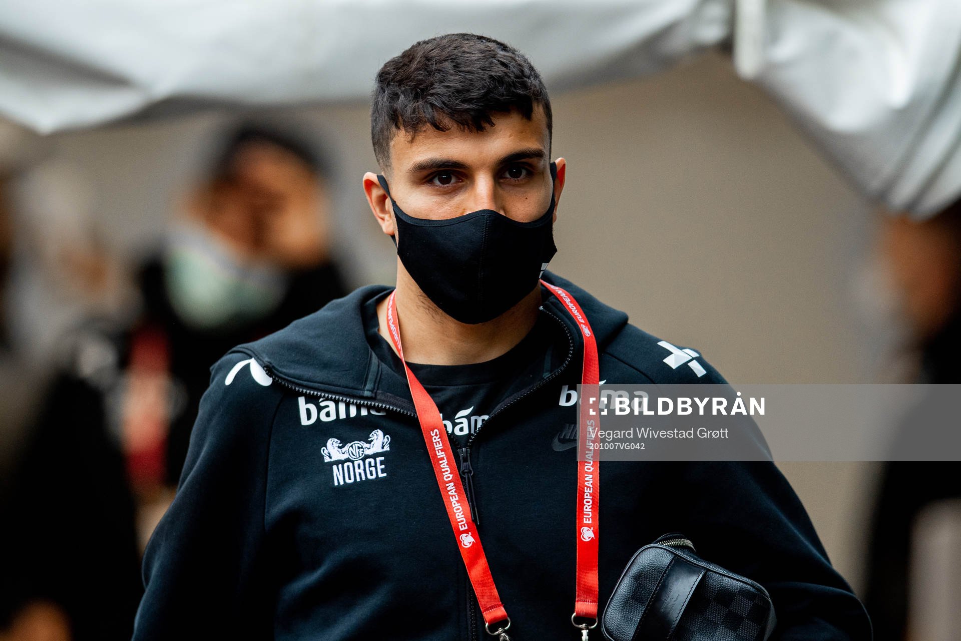 Mohamed «Moi» Elyounoussi of the Norwegian national