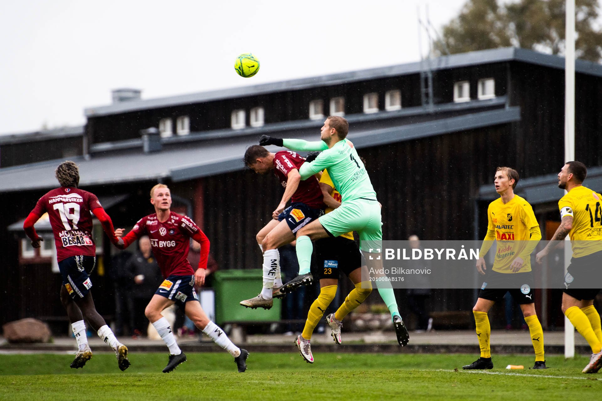Löddes målvakt Oliver Lindstedt