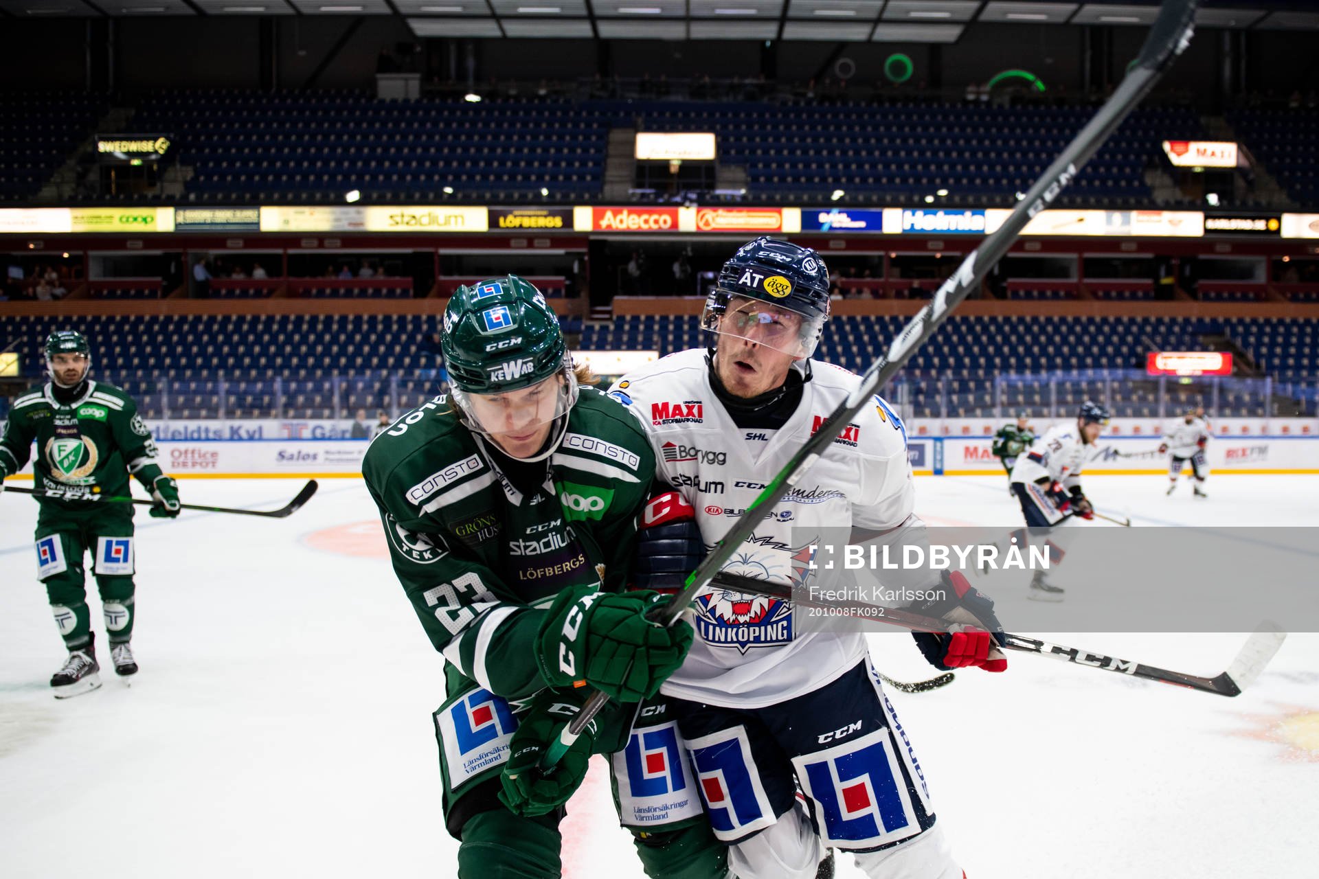 Färjestads Albin Eriksson och Linköpings Petteri Nikkilä