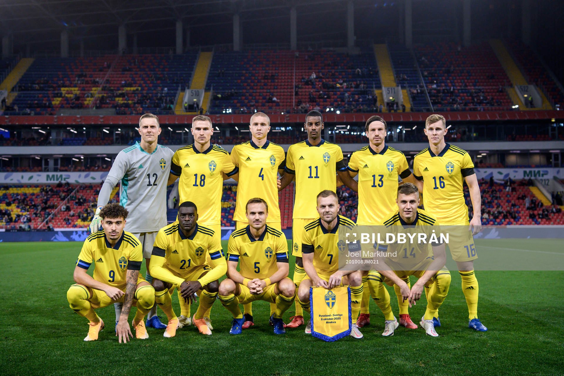The starting eleven pose for a team photo