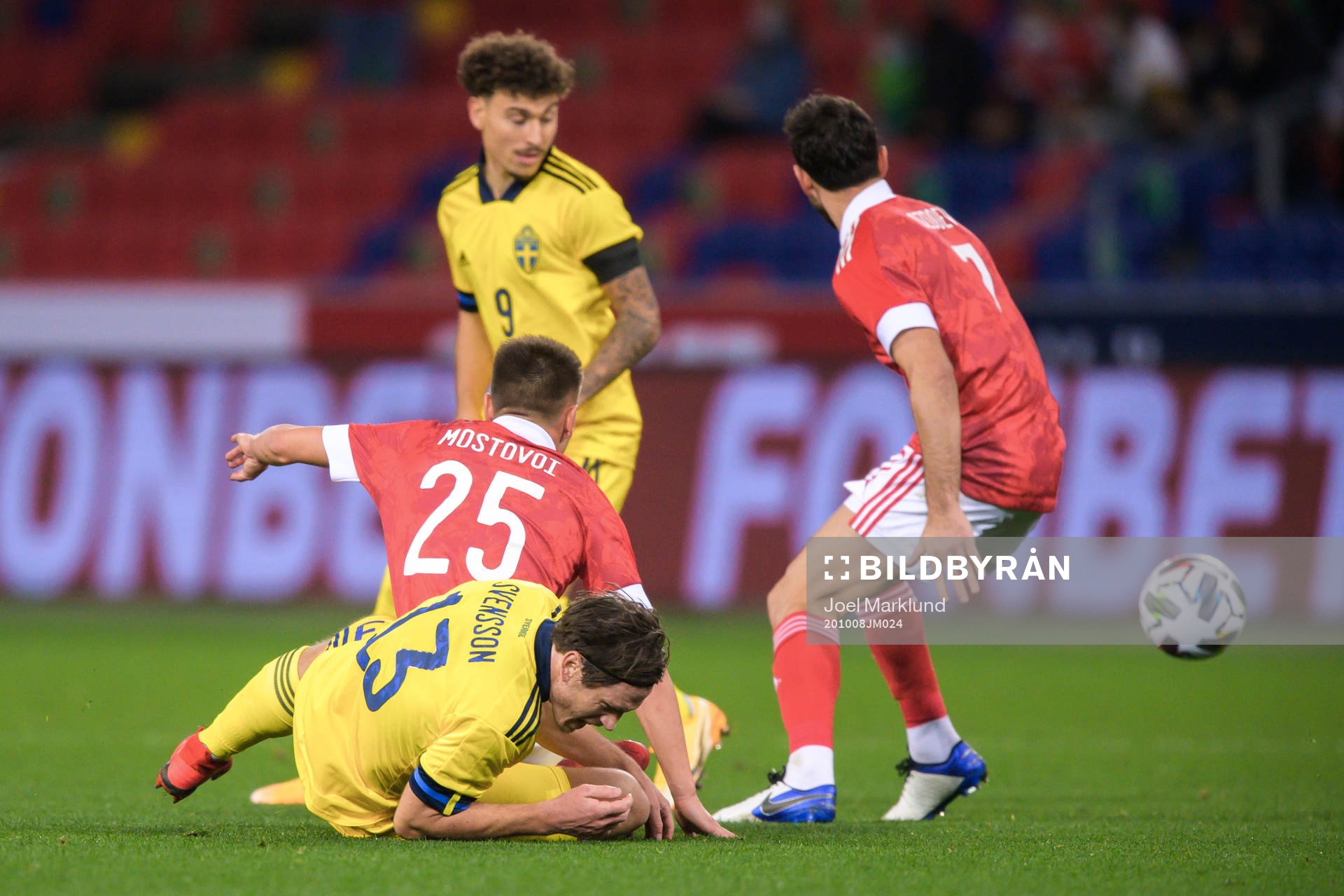 Gustav Svensson of Sweden  and Andrei Mostovoy of Russia