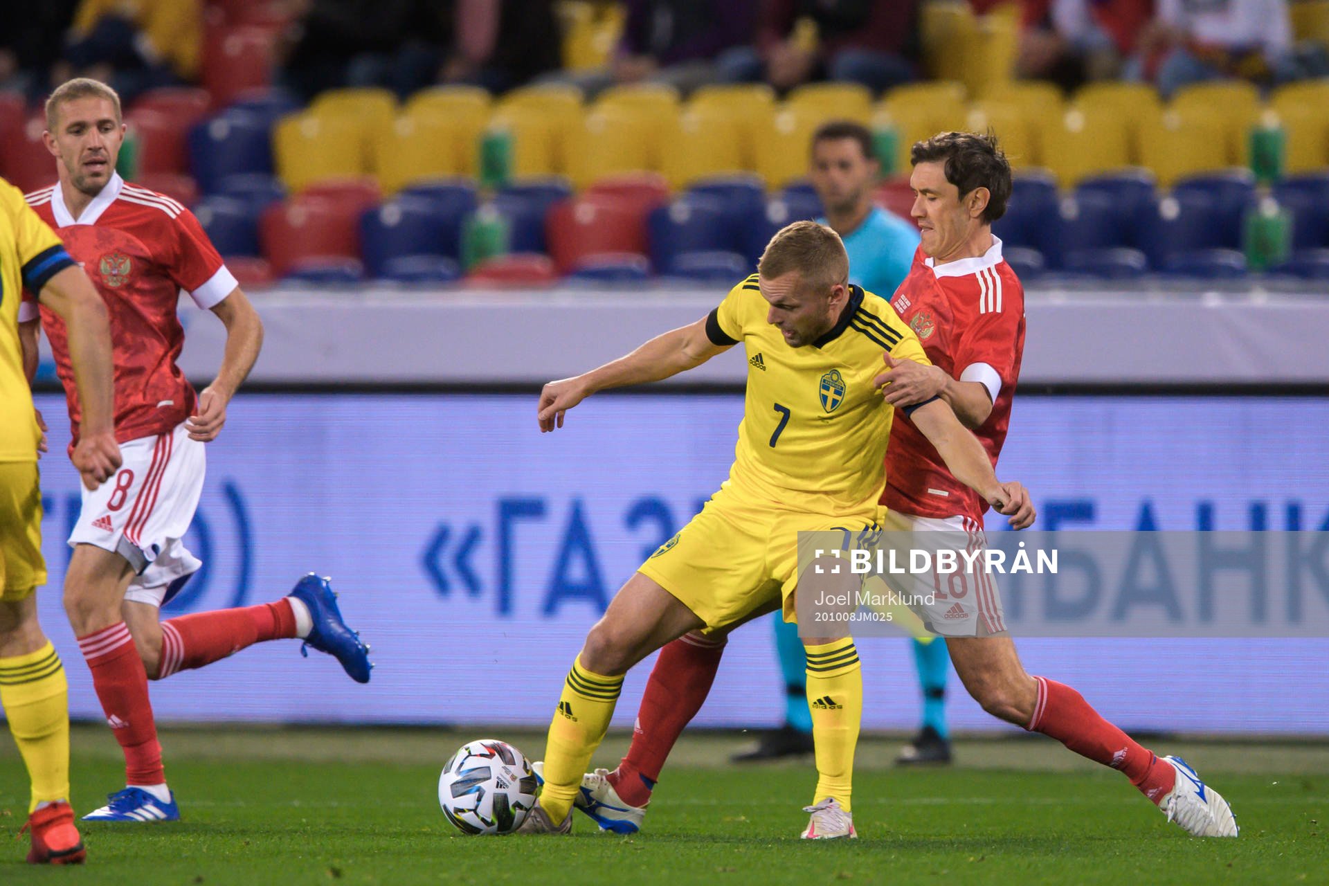 Sebastian Larsson of Sweden and Yuri Zhirkov of Russia
