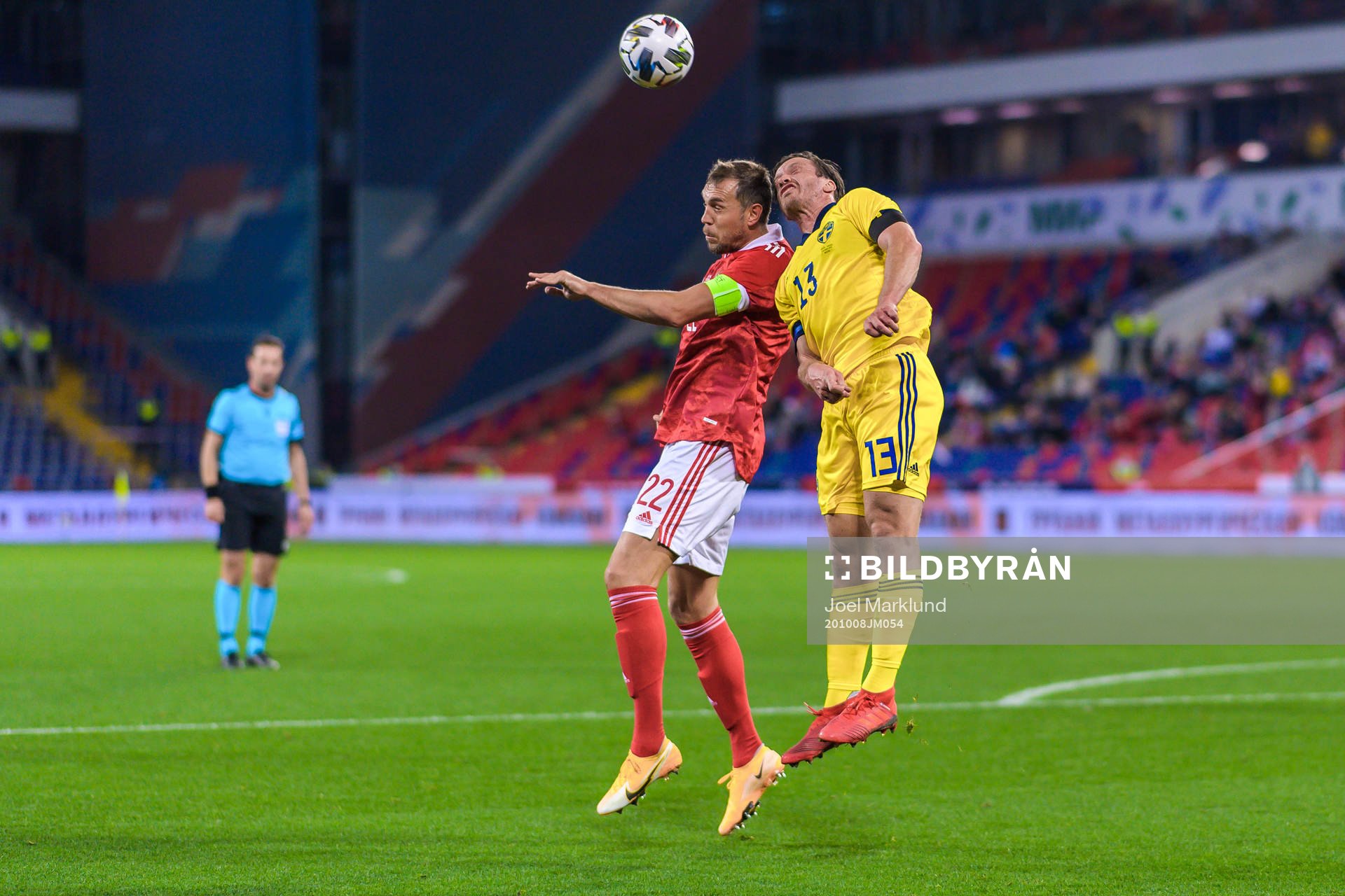 Artem Dzyuba of Russia and Gustav Svensson of Sweden during the international friendly football match between Russia and Sweden on October 8, 2020 in Moscow.