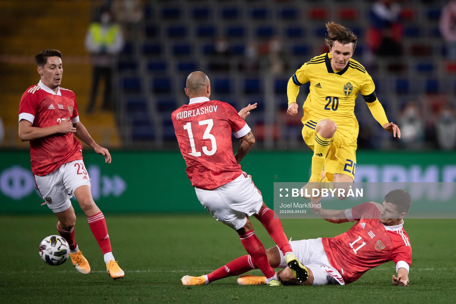 Kristoffer Olsson of Sweden against Fedor Kudryashov and