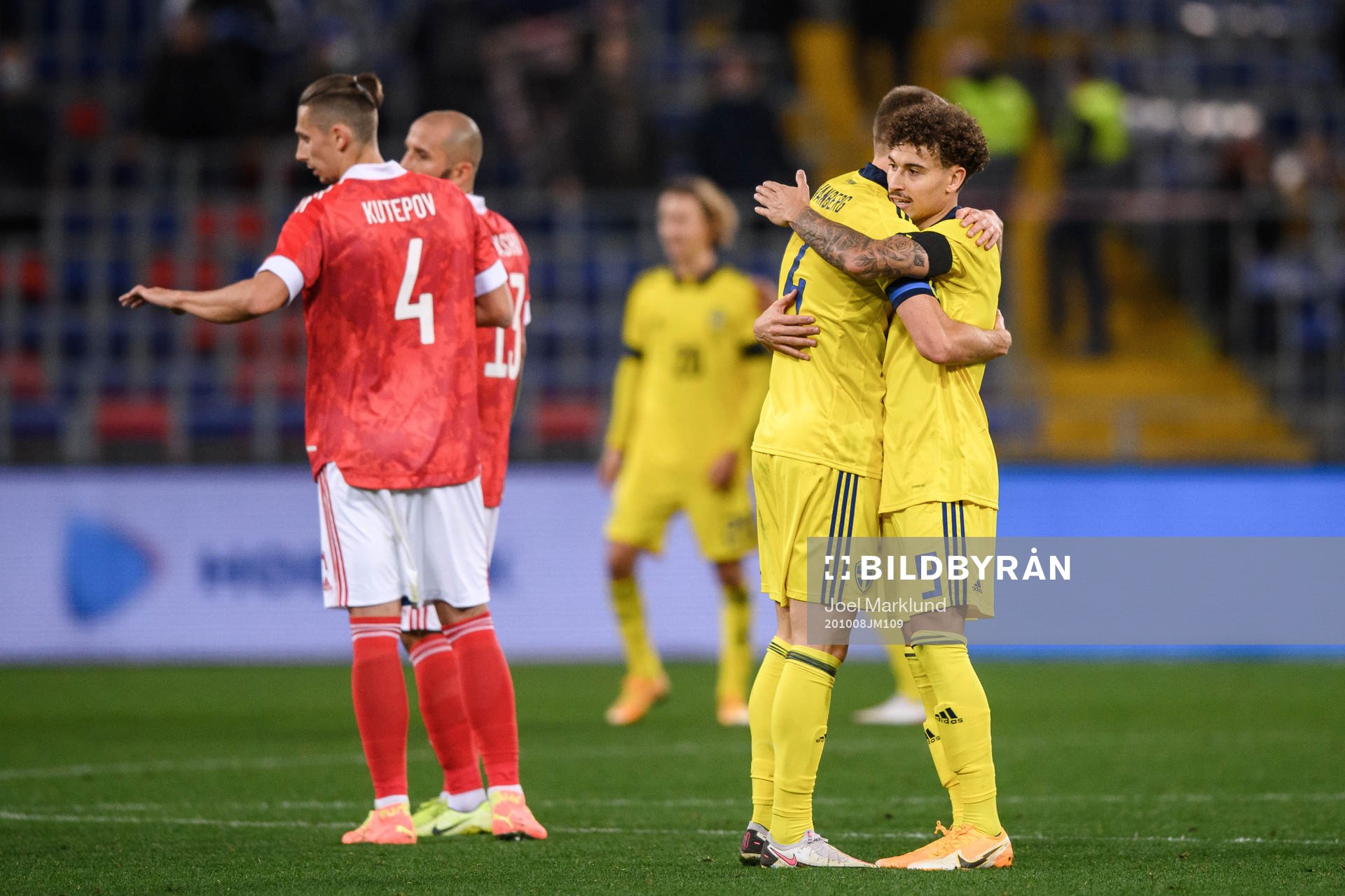 Mattias Svanberg and Jordan Larsson of Sweden celebrate