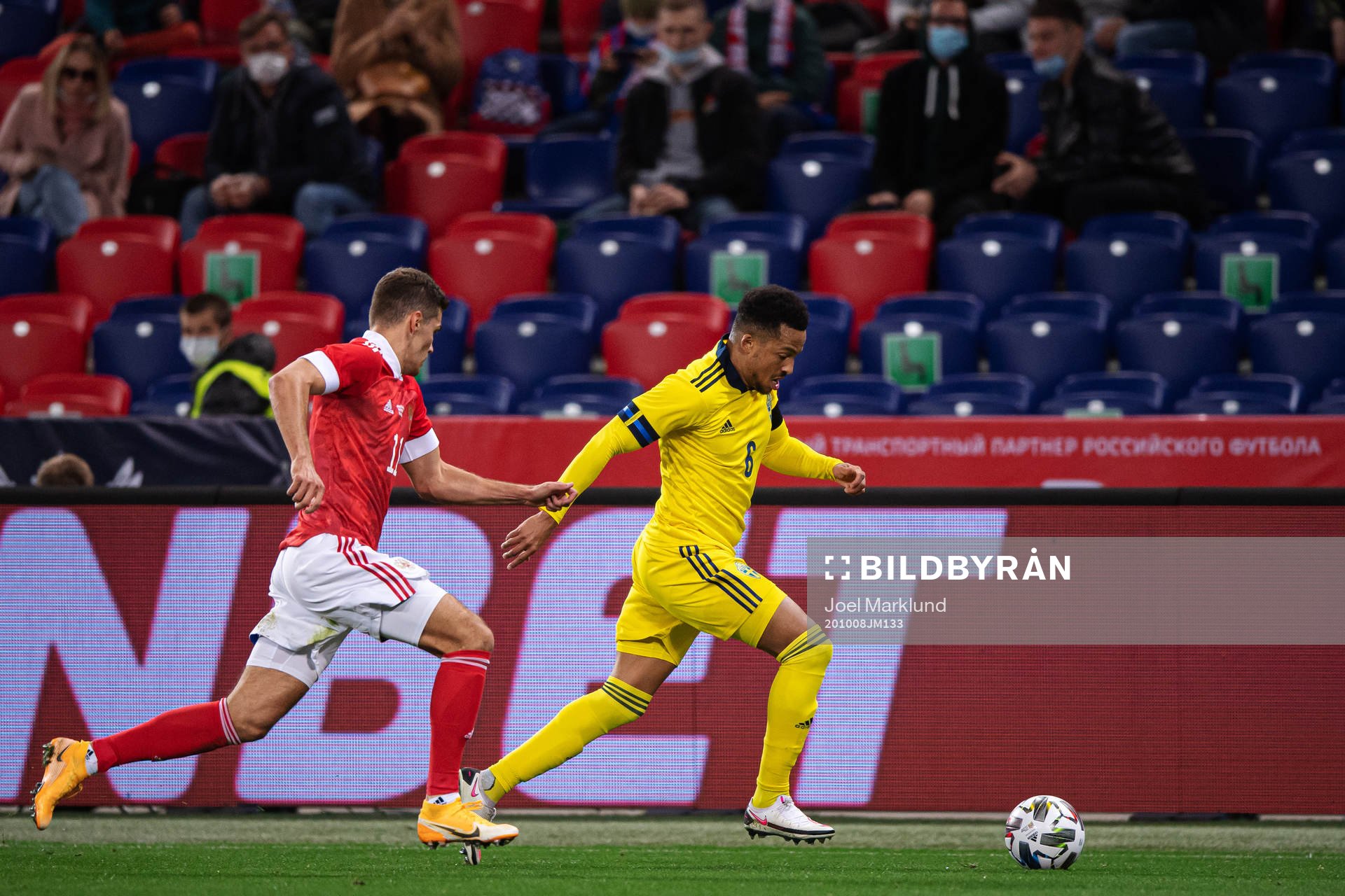 Roman Zobnin of Russia and Martin Olsson of Sweden