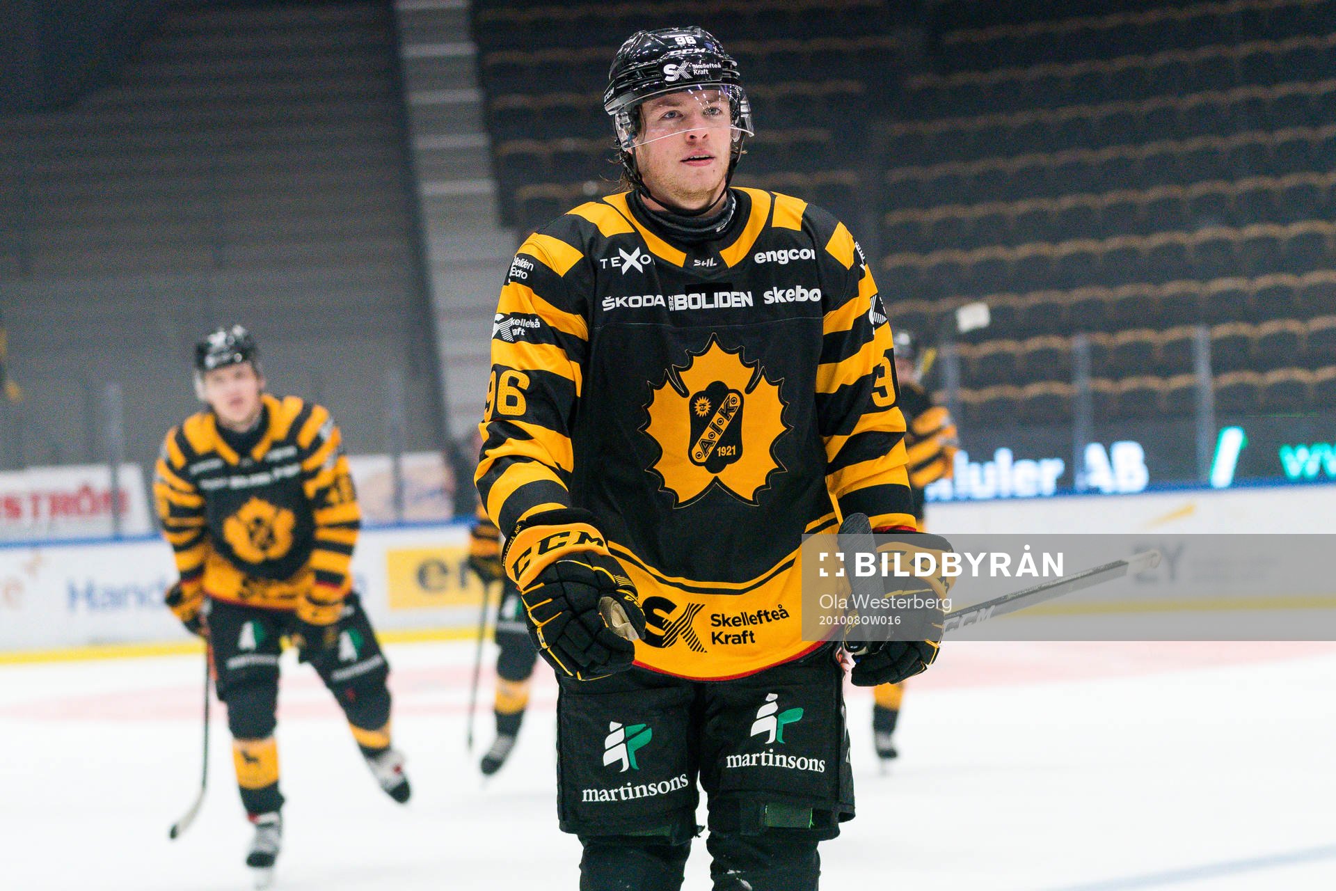 Skellefteås Rickard Hugg jublar