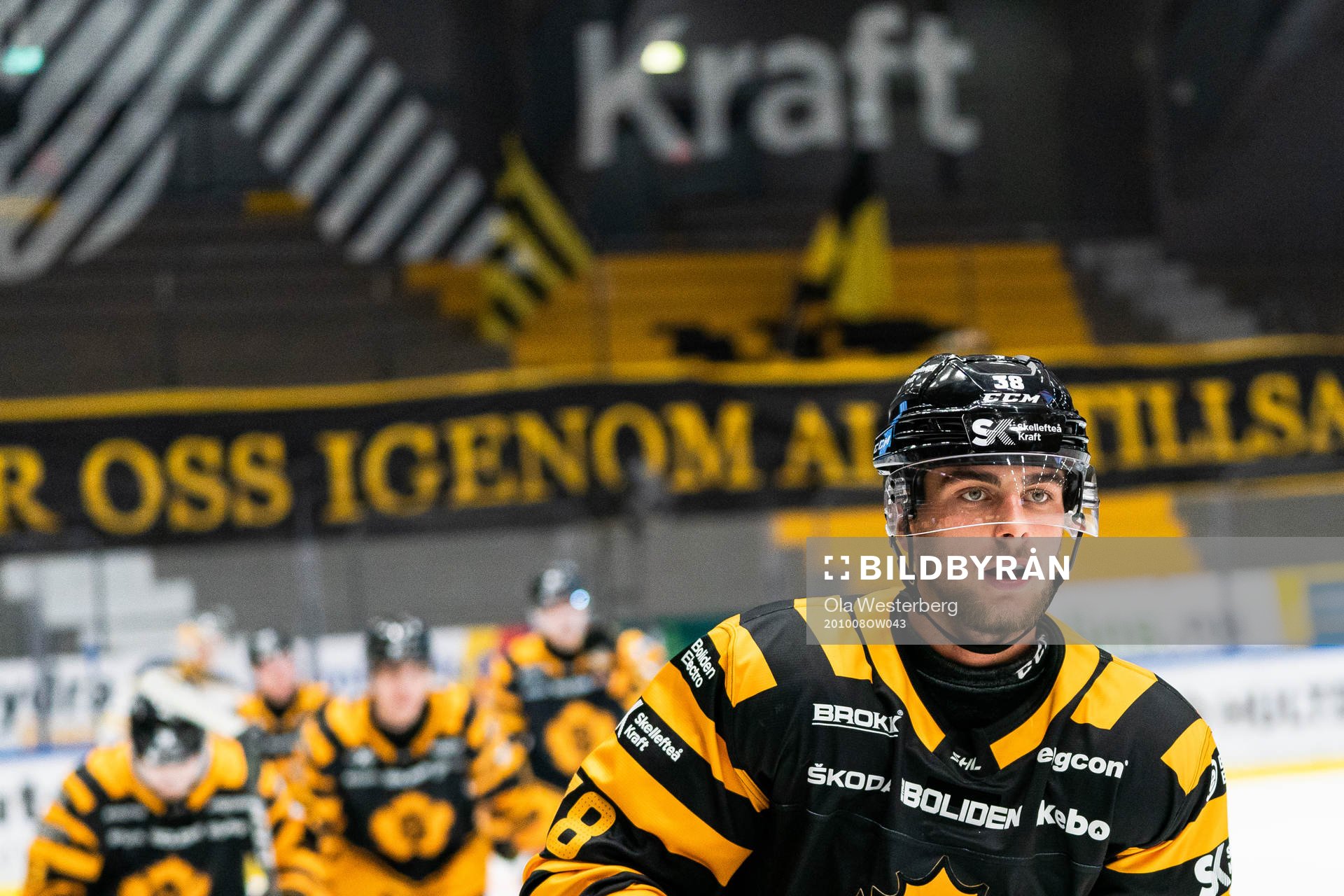 Skellefteås Jacob Olofsson jublar