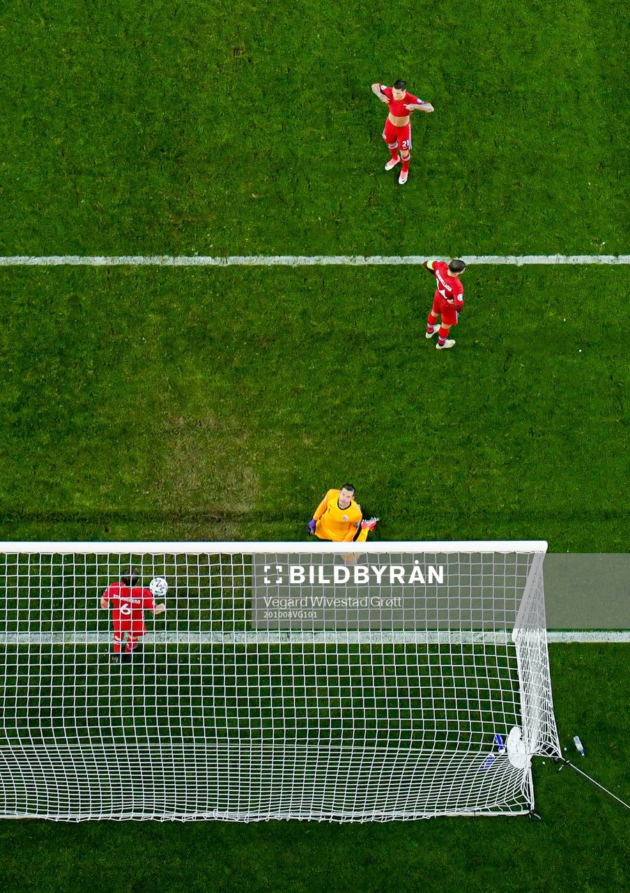 Stefan Strandberg, goalkeeper Rune Almenning Jarstein,