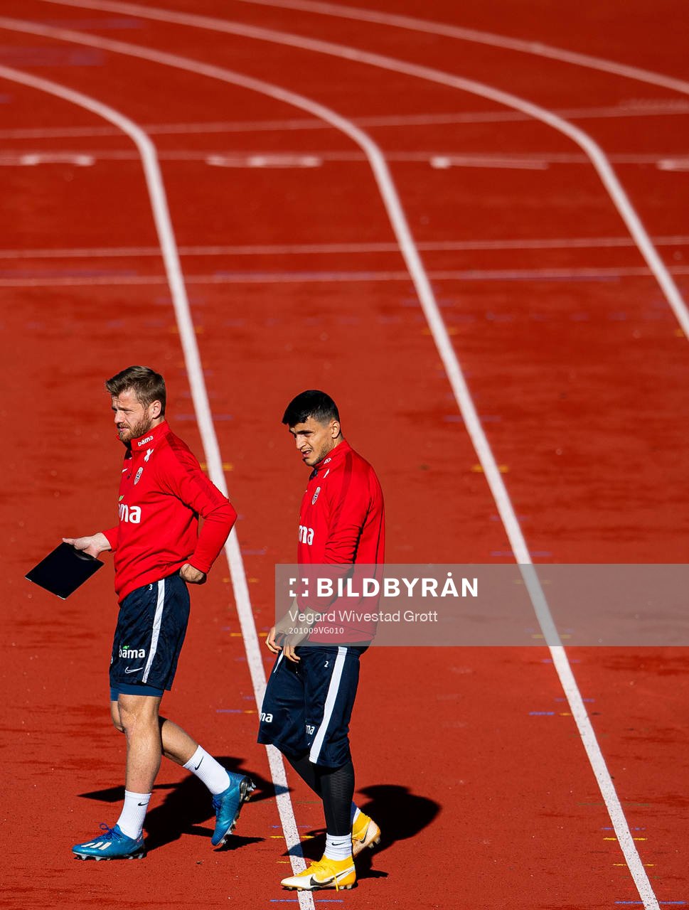 Fredrik Midtsjø and Mohamed «Moi» Elyounoussi of the