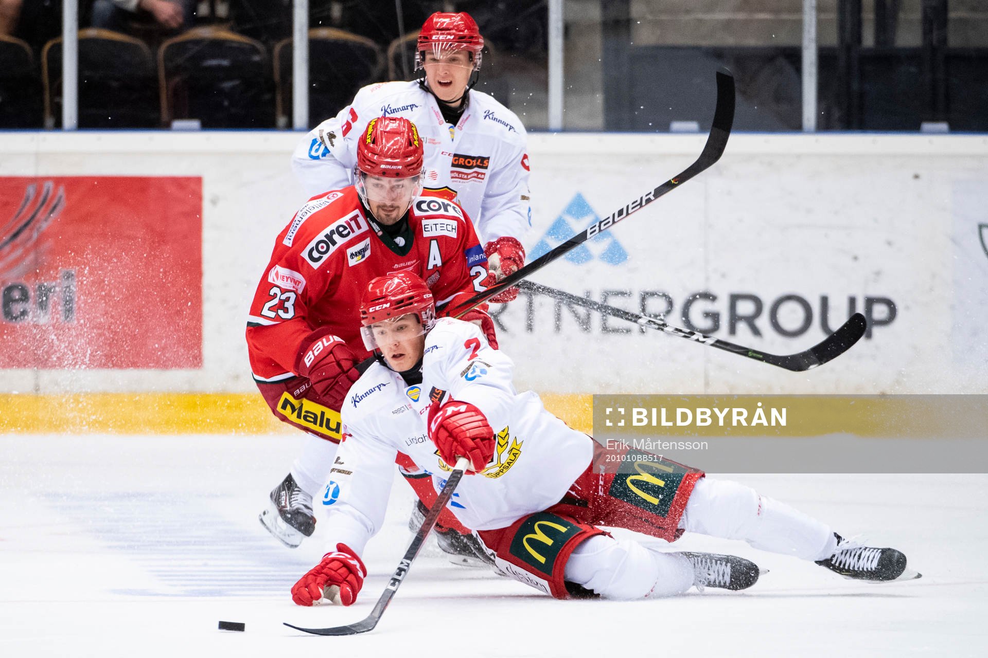 Almtunas Gustav Lindström, Modos Daniel Sylwander och