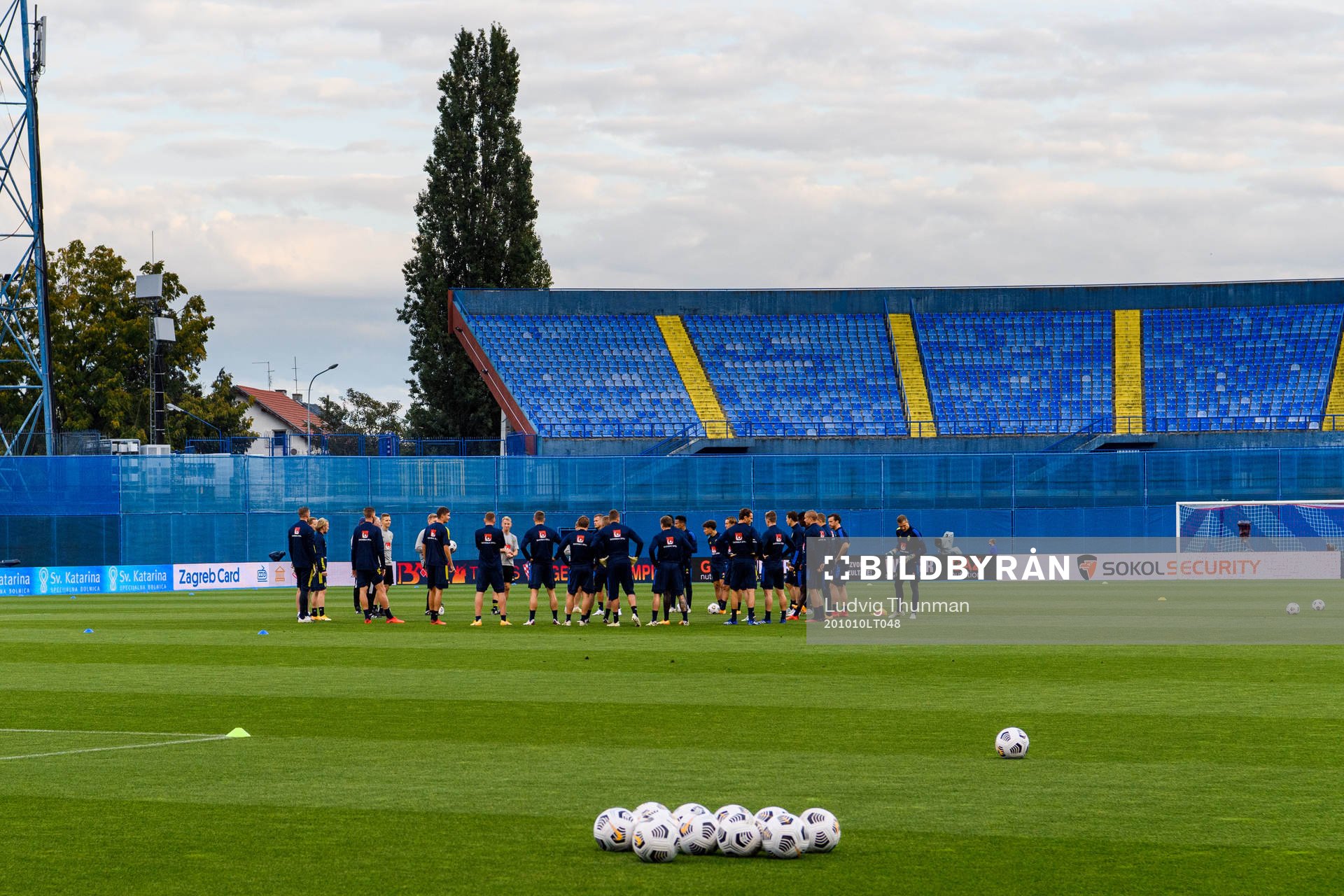 Players of the Swedish national football team gather