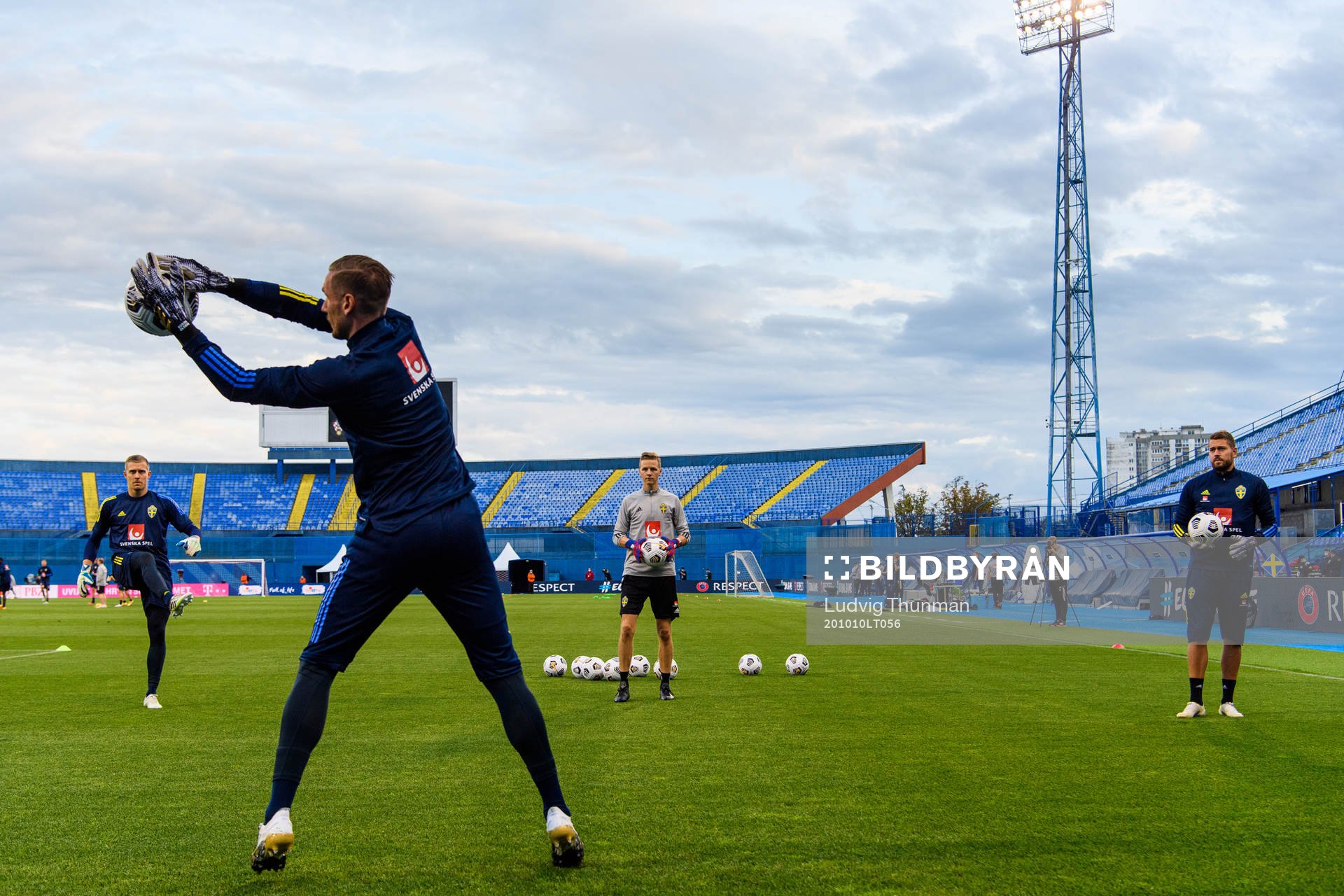 Goalkeeper Karl-Johan Johnsson, goalkeeper Robin Olsen and