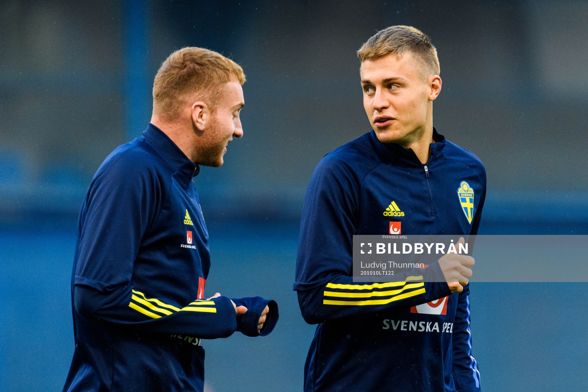 Dejan Kulusevski and Mattias Svanberg of the Swedish