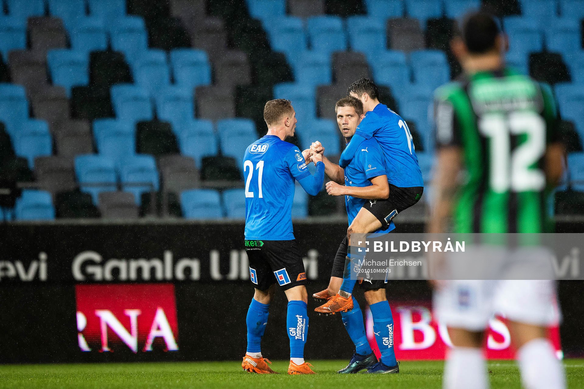 Halmstads Mikael Boman jublar