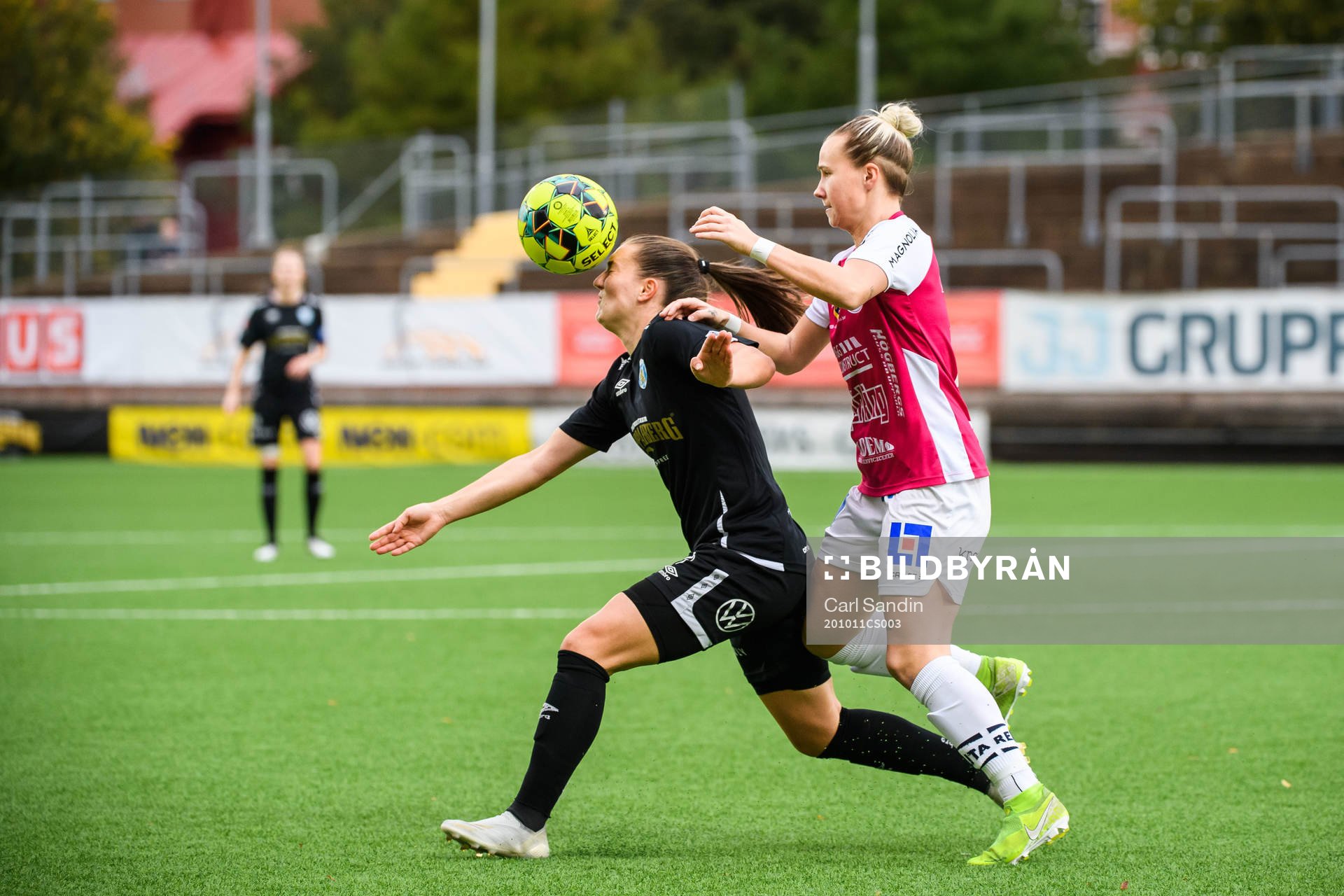Göteborgs Vilde Böe Risa och Uppsalas Marika Bergman