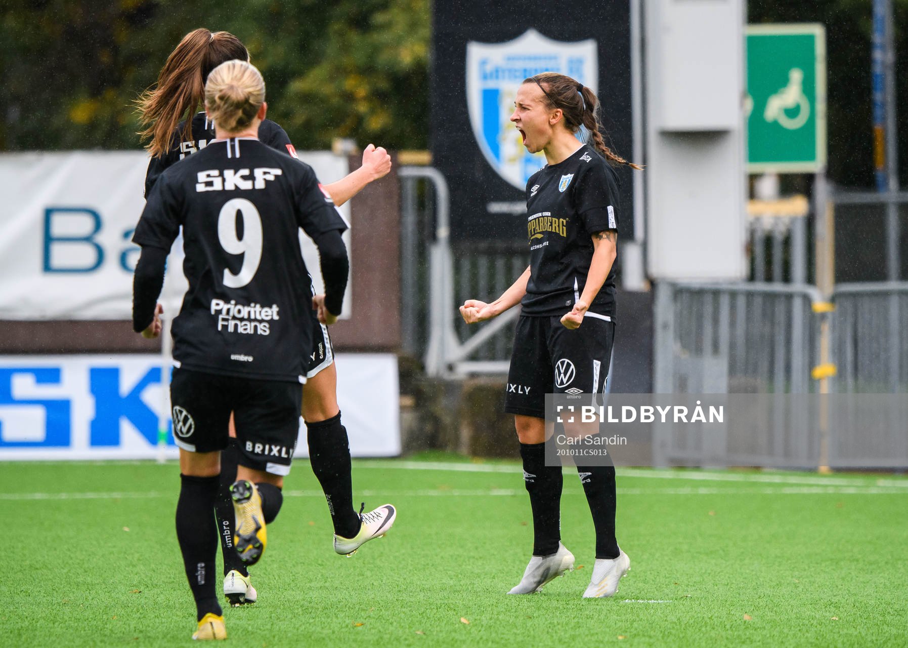 Göteborgs Julia Zigiotti Olme jublar