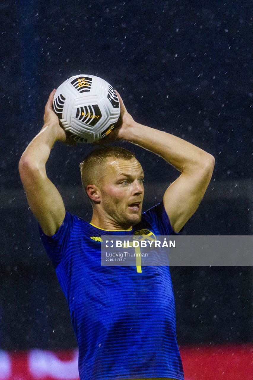 Sebastian Larsson of Sweden