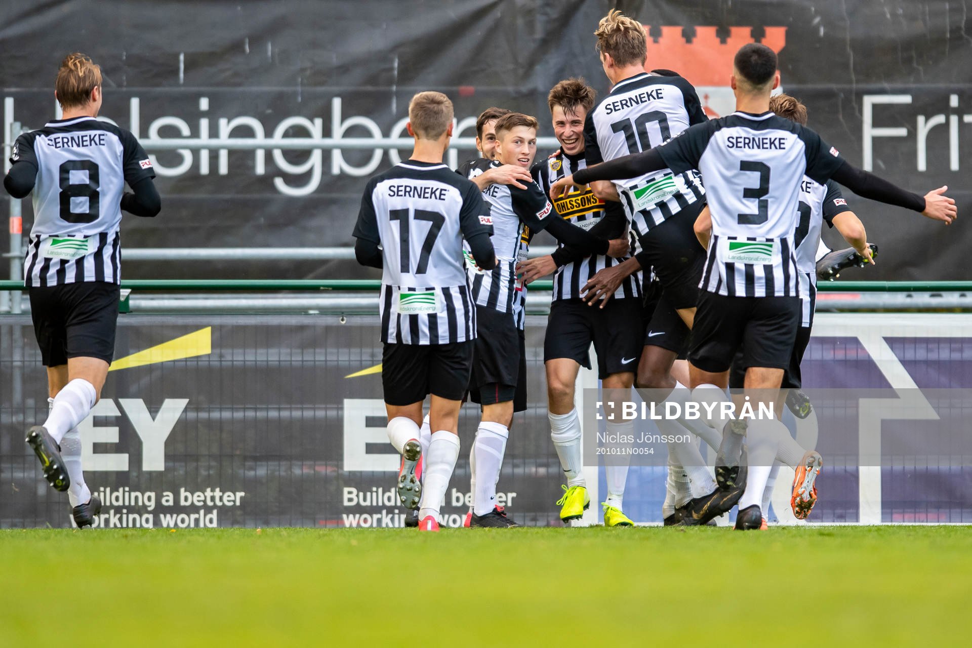 Landskronas Filip Olsson jublar