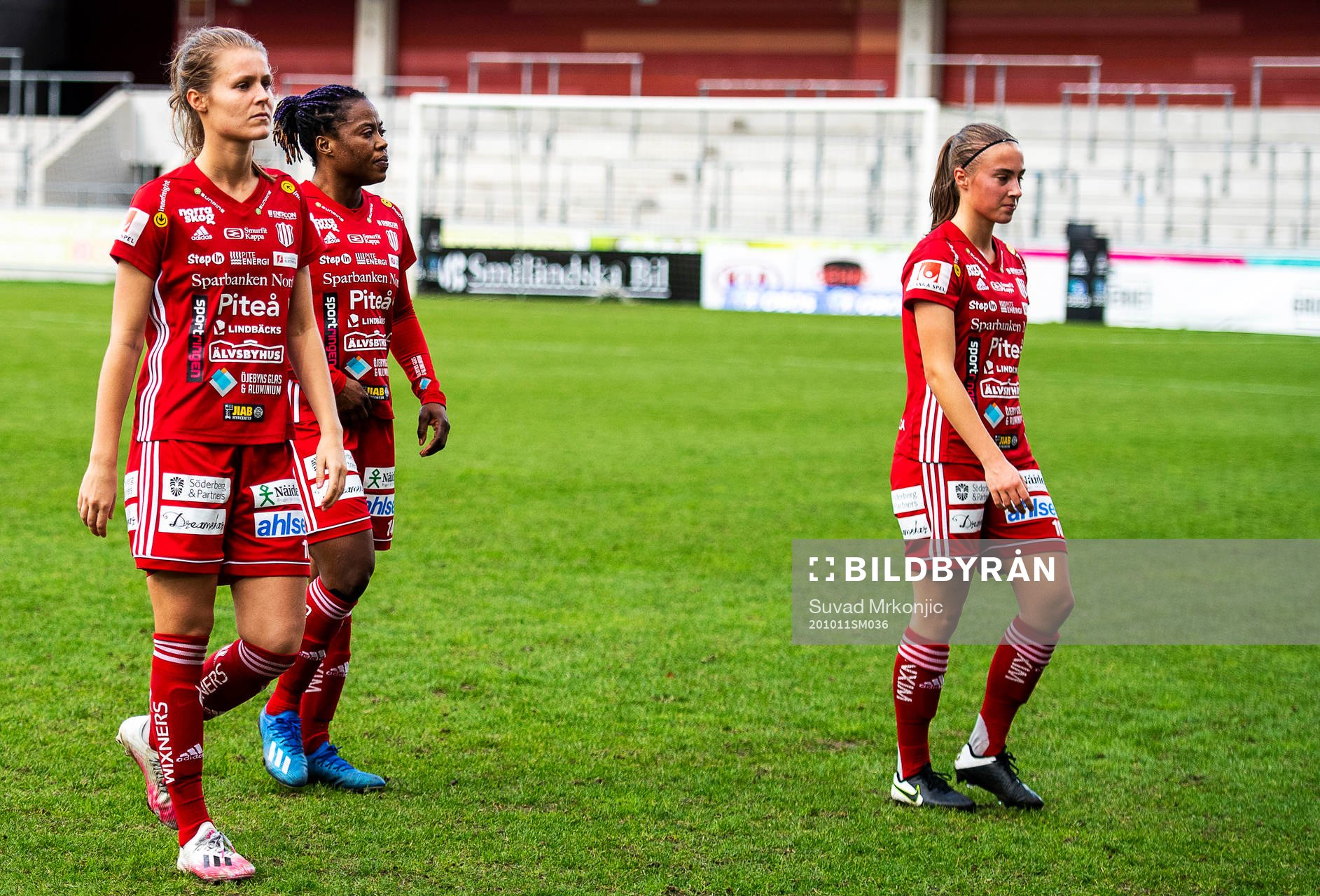 Piteås Maja Green och Faith Ikidi Michael deppar