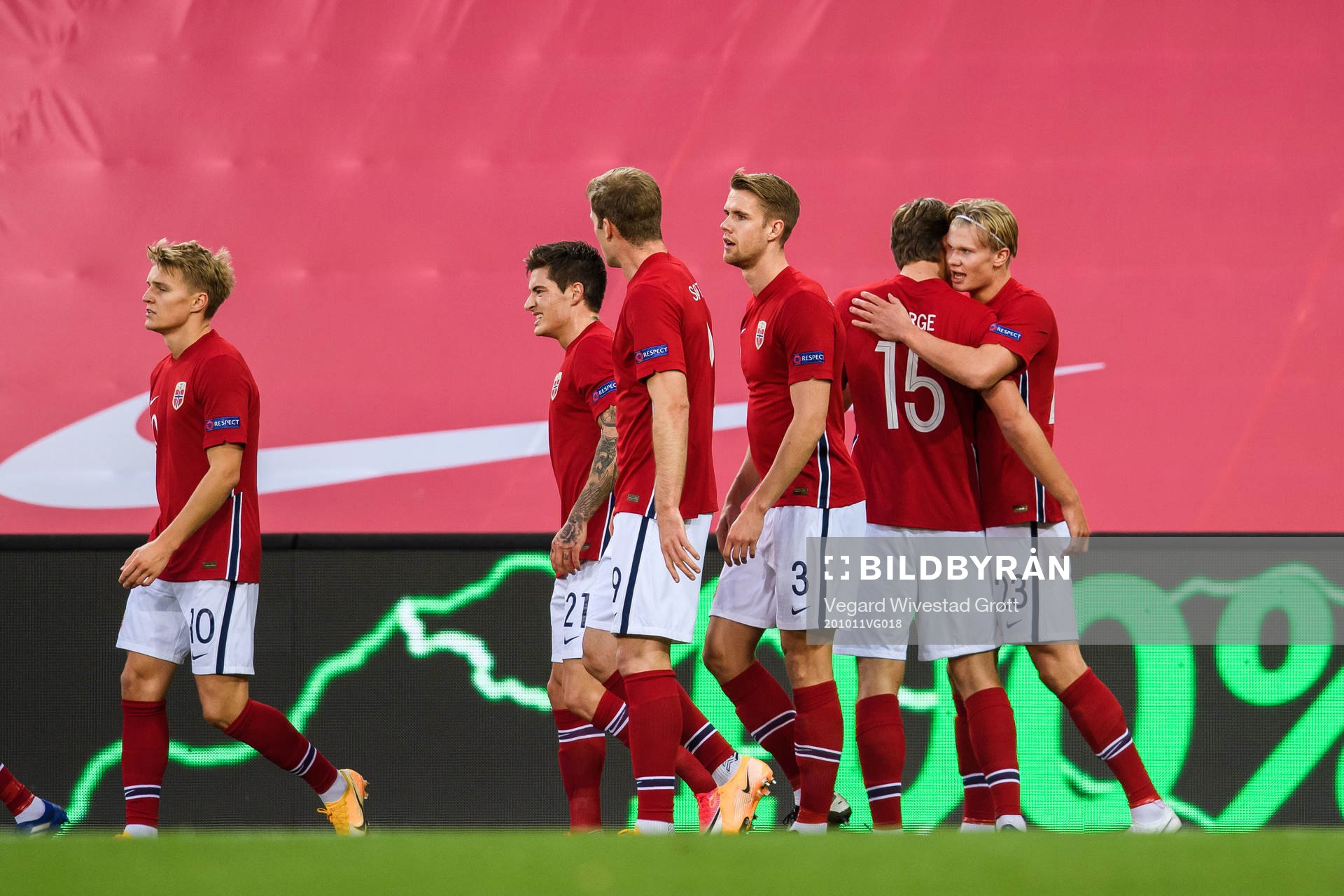 Erling Braut Haaland celebrate with Sander Berge of Norway