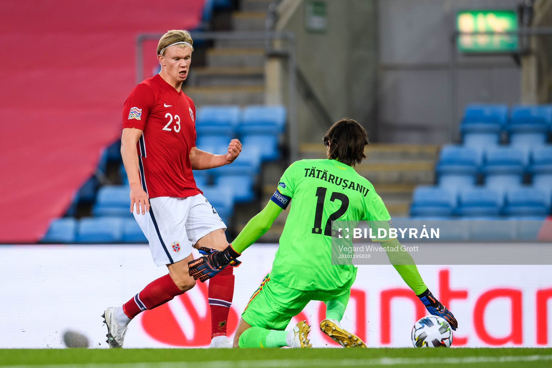 Erling Braut Haaland of Norway scores the 1-0 goal