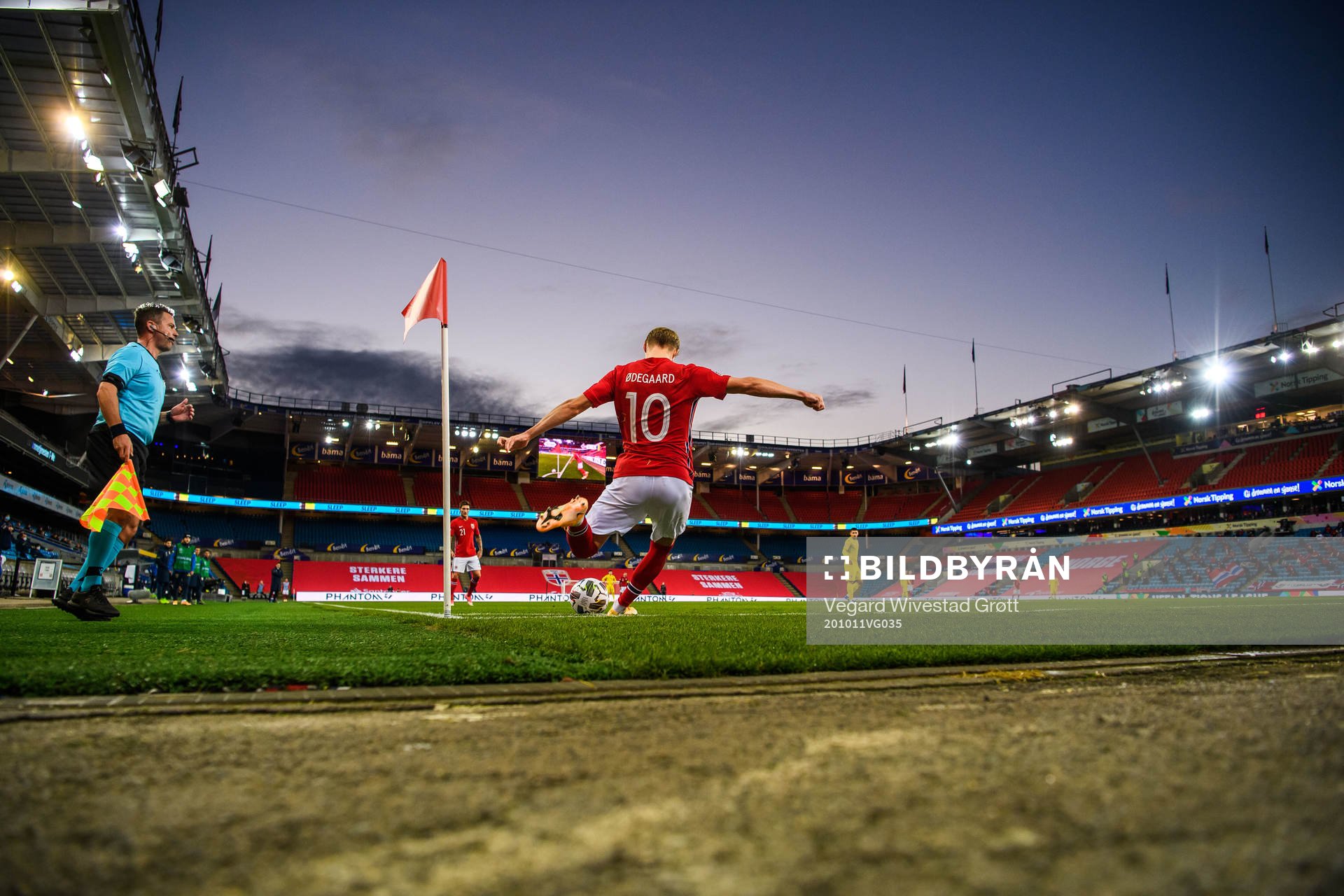 Martin Ødegaard of Norway with a corner