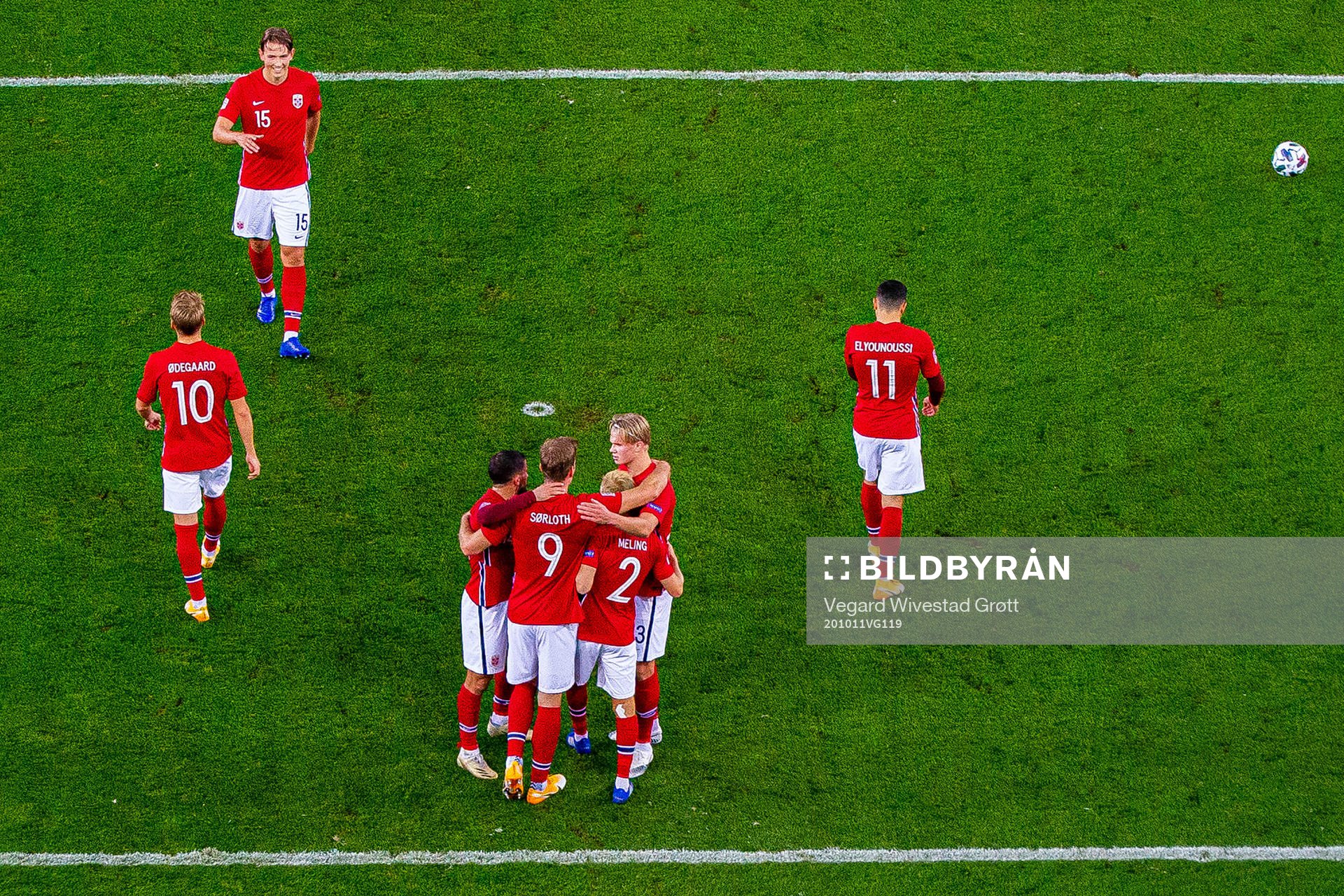 Alexander Sørloth of Norway celebrates with teammates