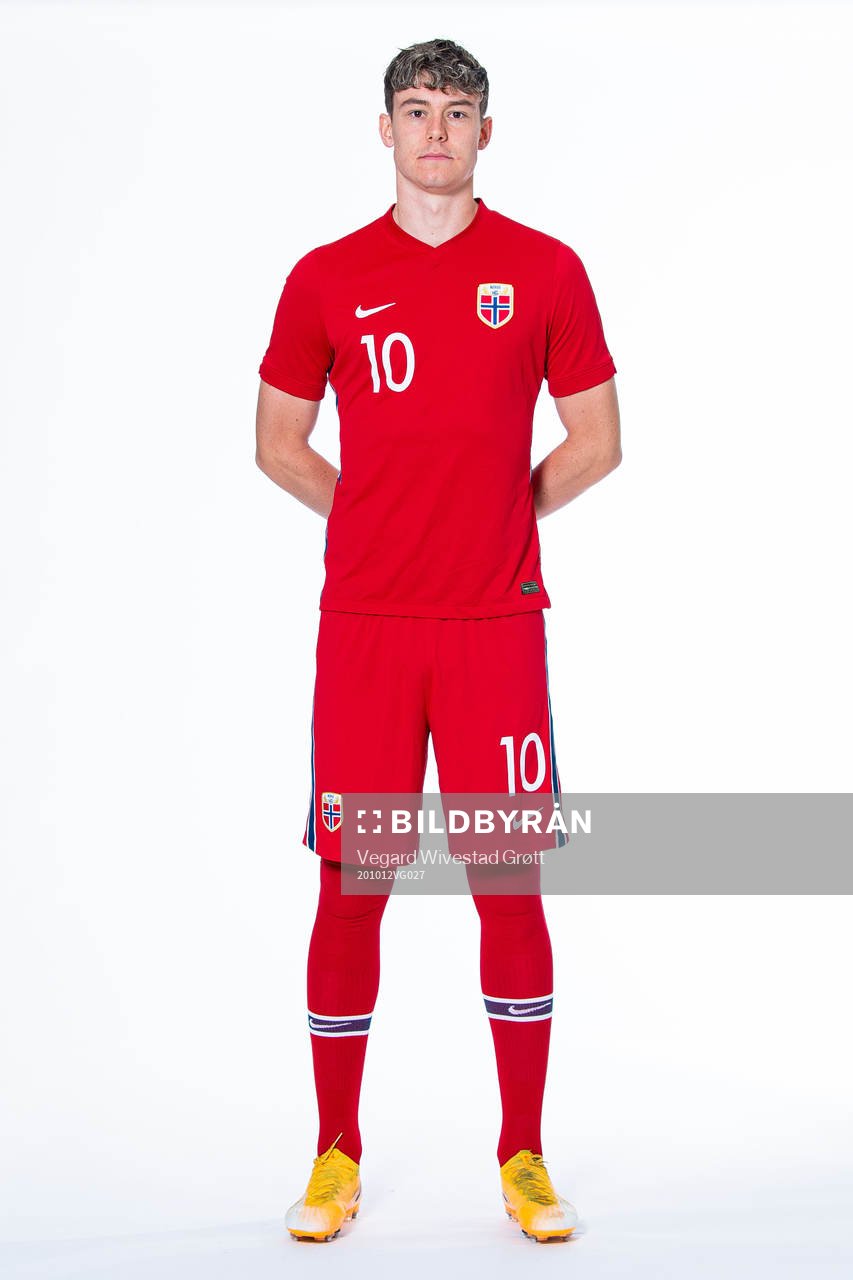 Jørgen Strand Larsen of the Norwegian national under-21