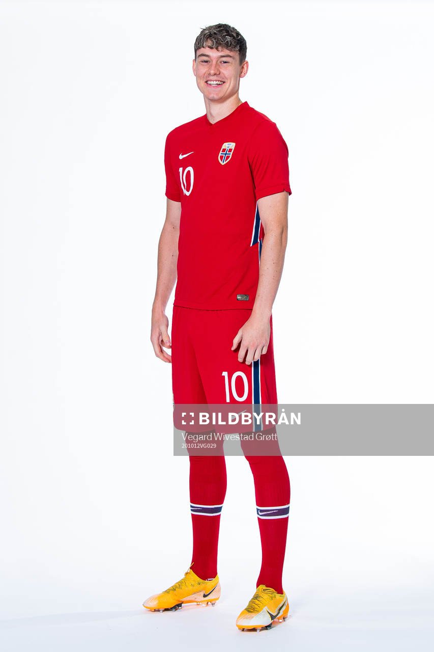 Jørgen Strand Larsen of the Norwegian national under-21