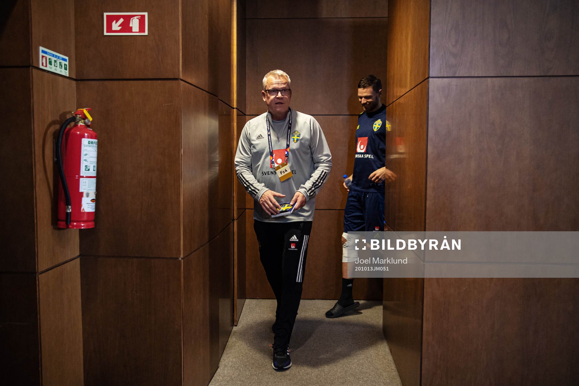 Head coach Janne Andersson and Marcus Berg of the Swedish