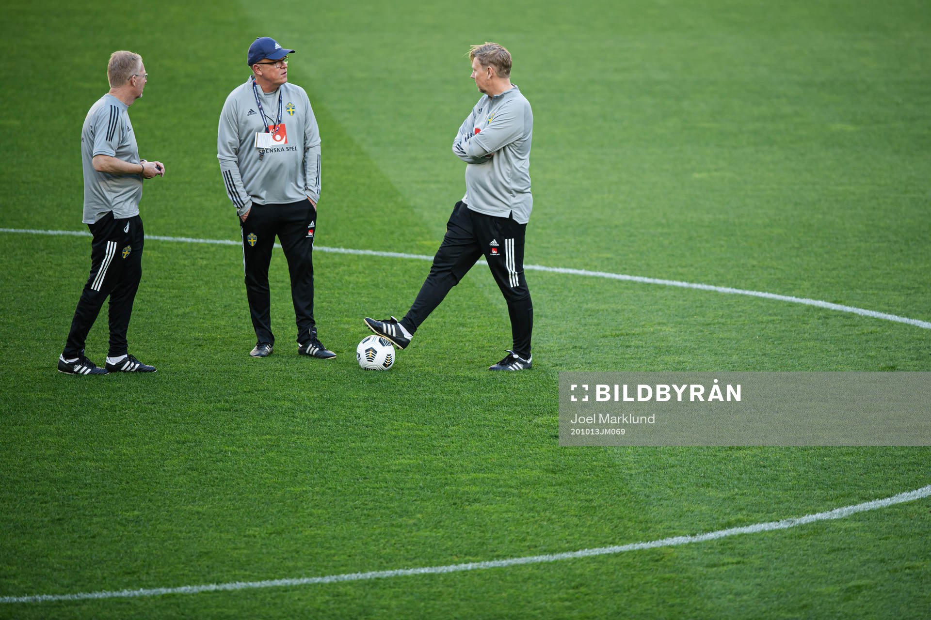 Scout Lasse Jacobsson, head coach Janne Andersson and