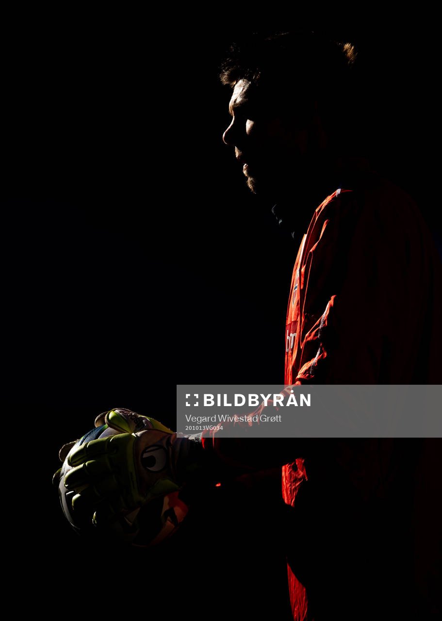 Goalkeeper Rune Almenning Jarstein