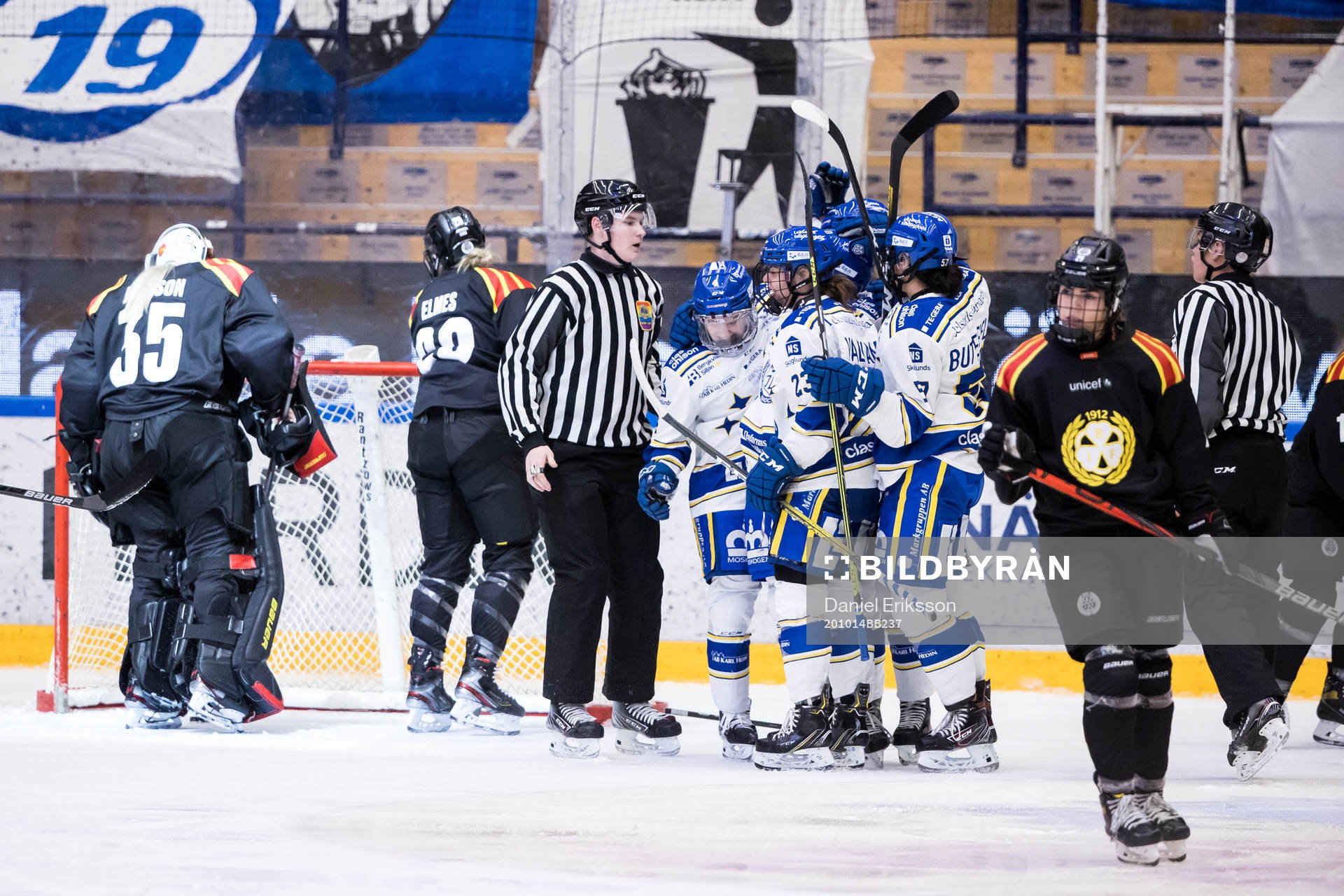 Leksands spelarna jublar
