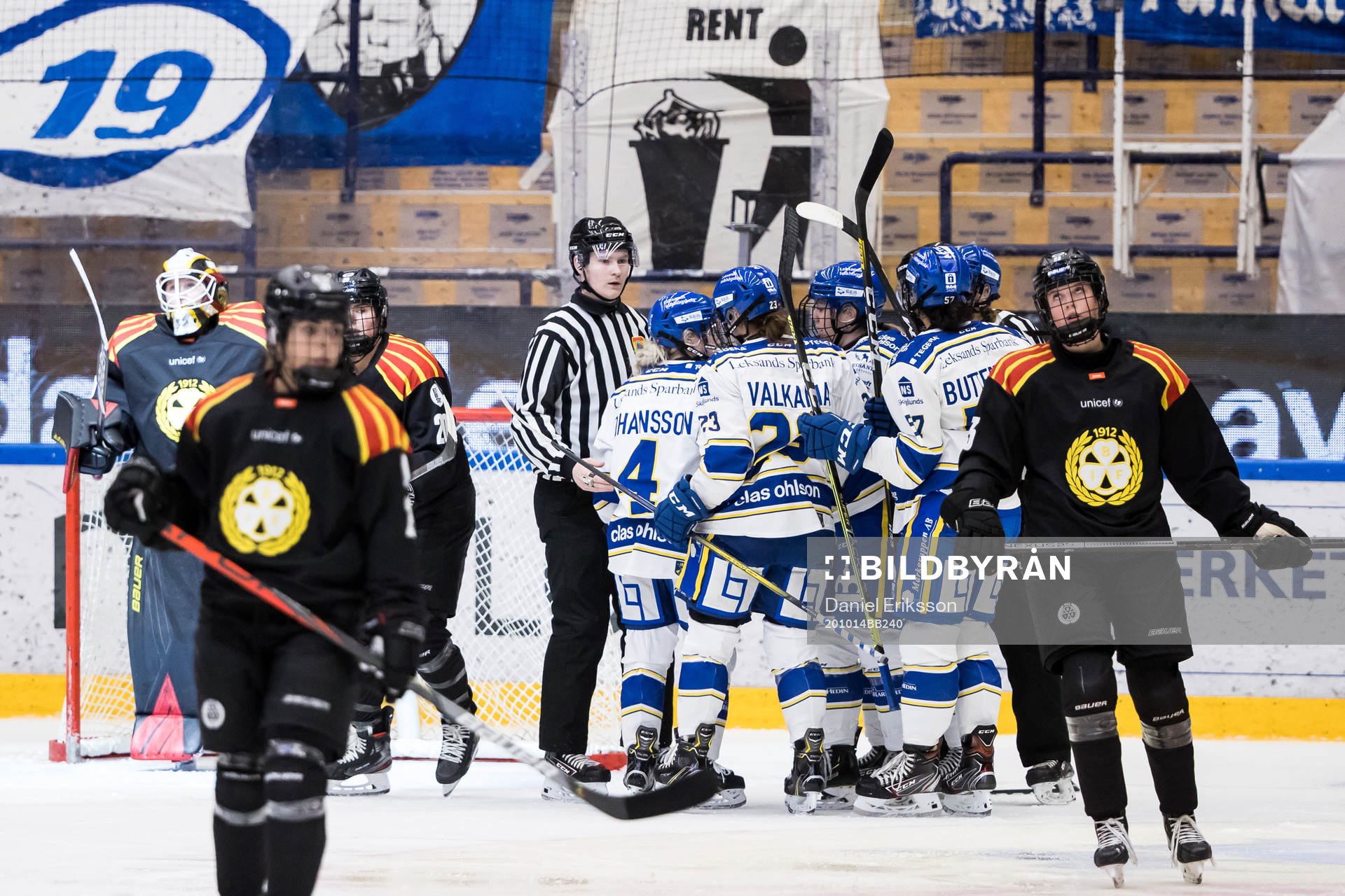 Leksands spelarna jublar