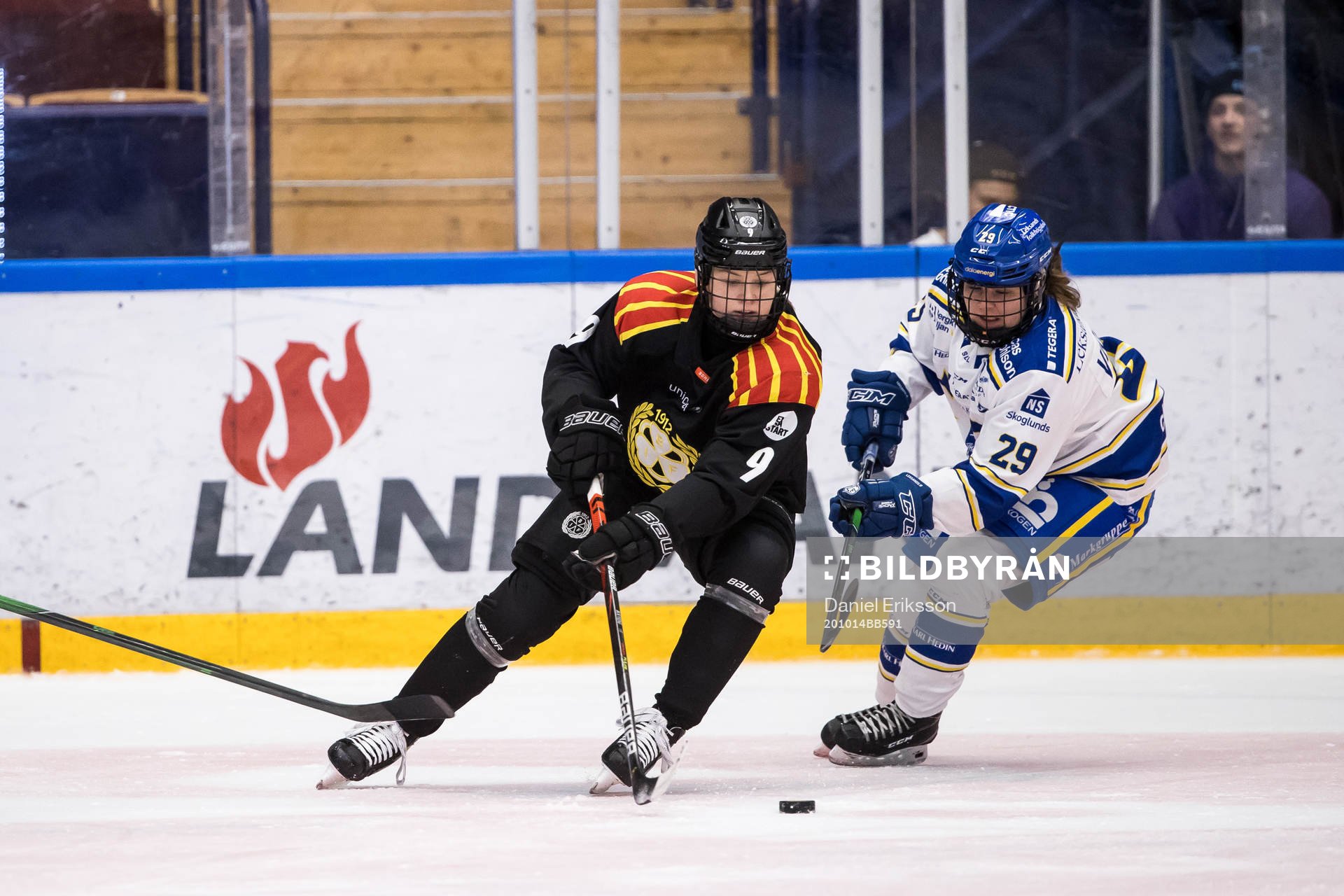 Brynäs Josefin Bouveng och Leksands Moa Viklund