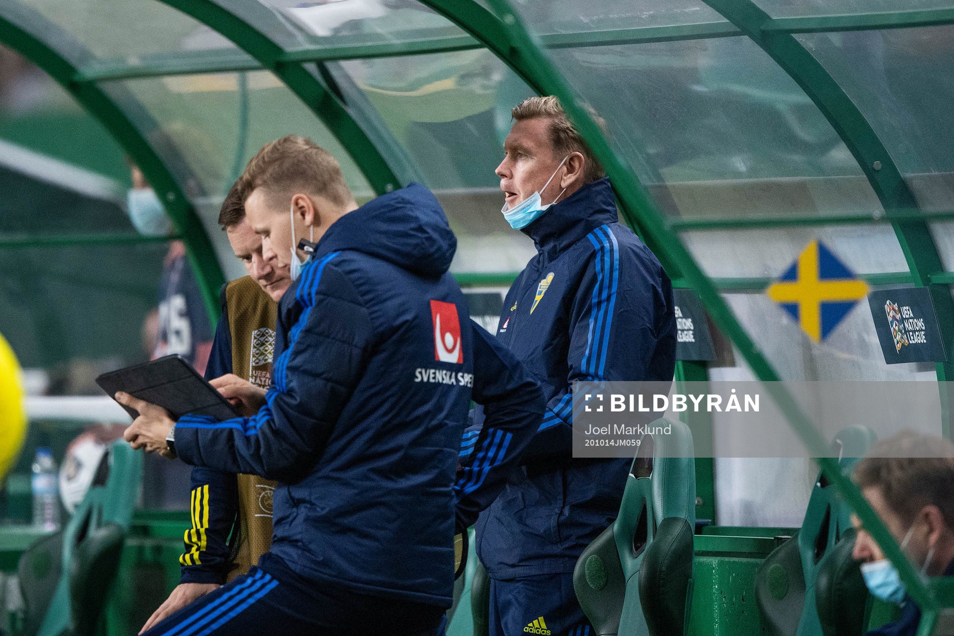 assistant coach Peter Wettergren of Sweden