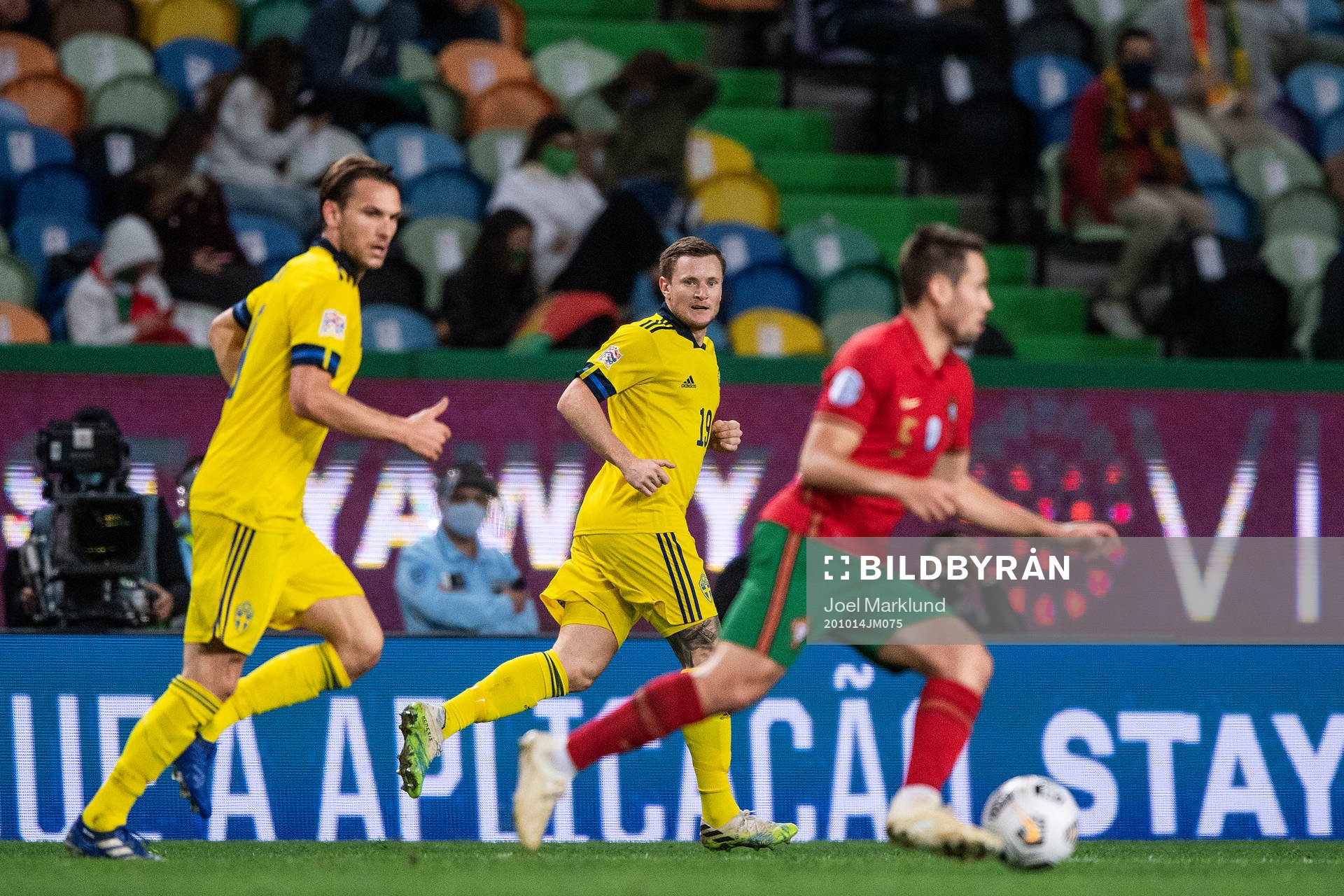 Albin Ekdal  and Mattias Johansson of Sweden