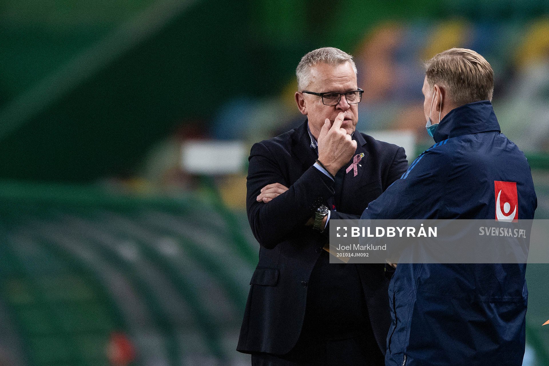 head coach Janne Andersson and assistant coach Peter