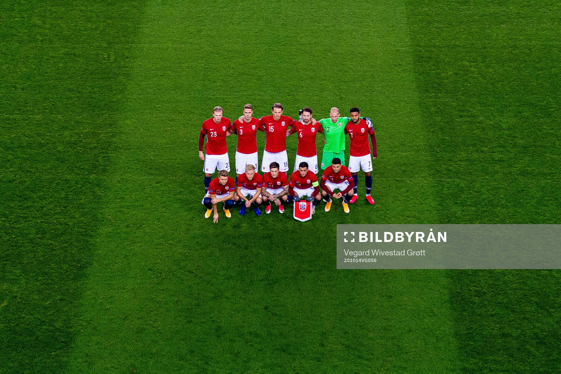 Norway's starting eleven pose for a team photo ahead the