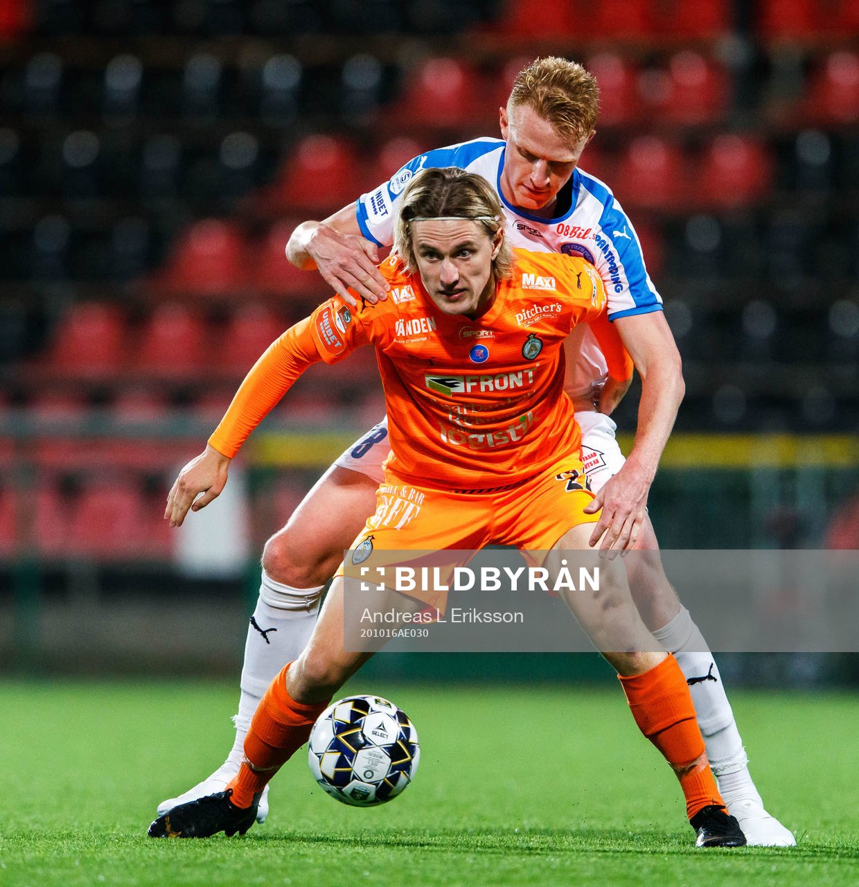 AFC Eskilstunas Viktor Götesson och Akropolis Nicklas