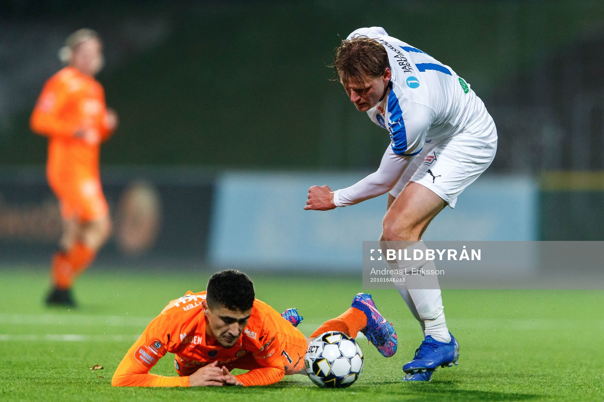 AFC Eskilstunas Ismet Lushaku och Akropolis Victor