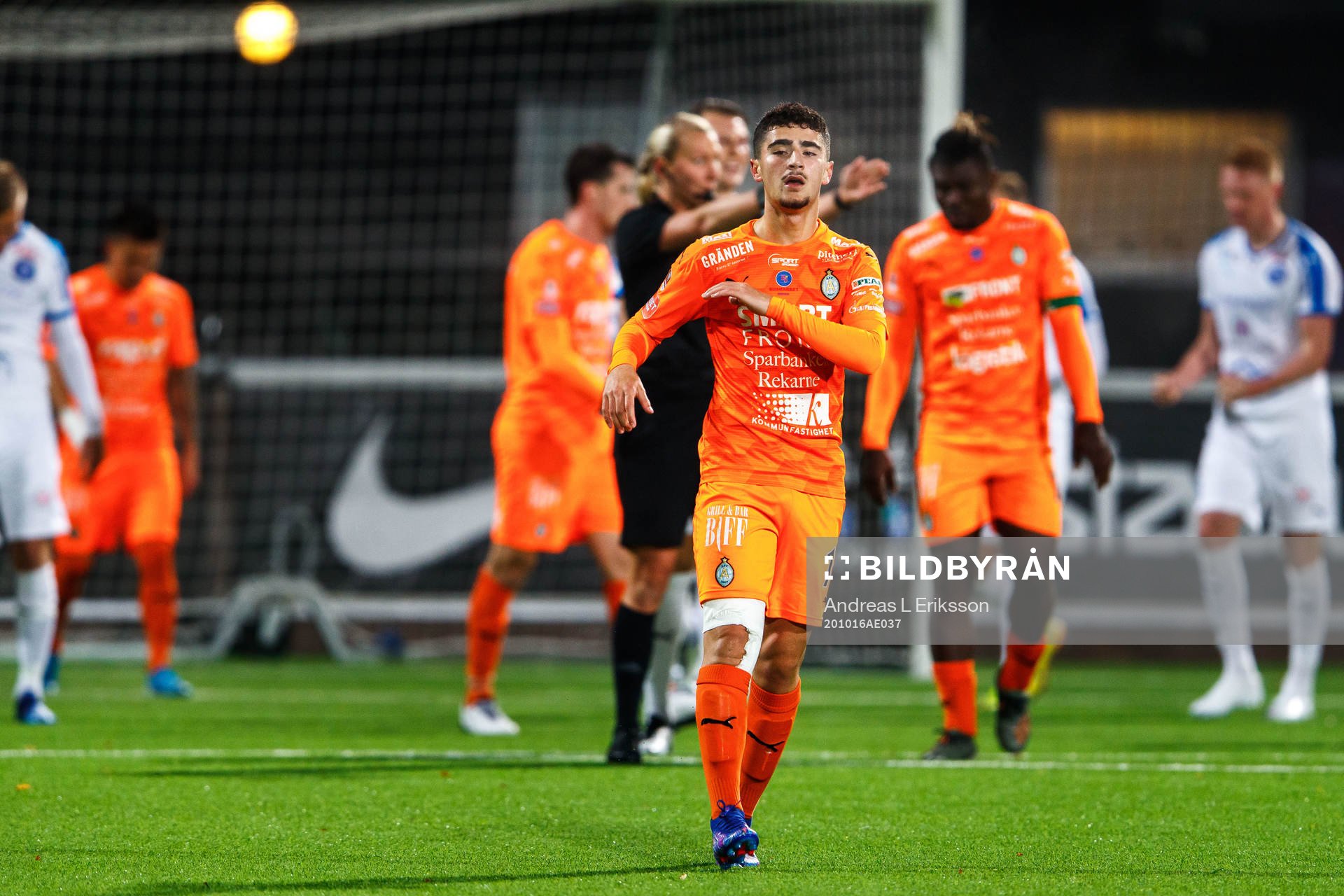 AFC Eskilstunas Ismet Lushaku deppar