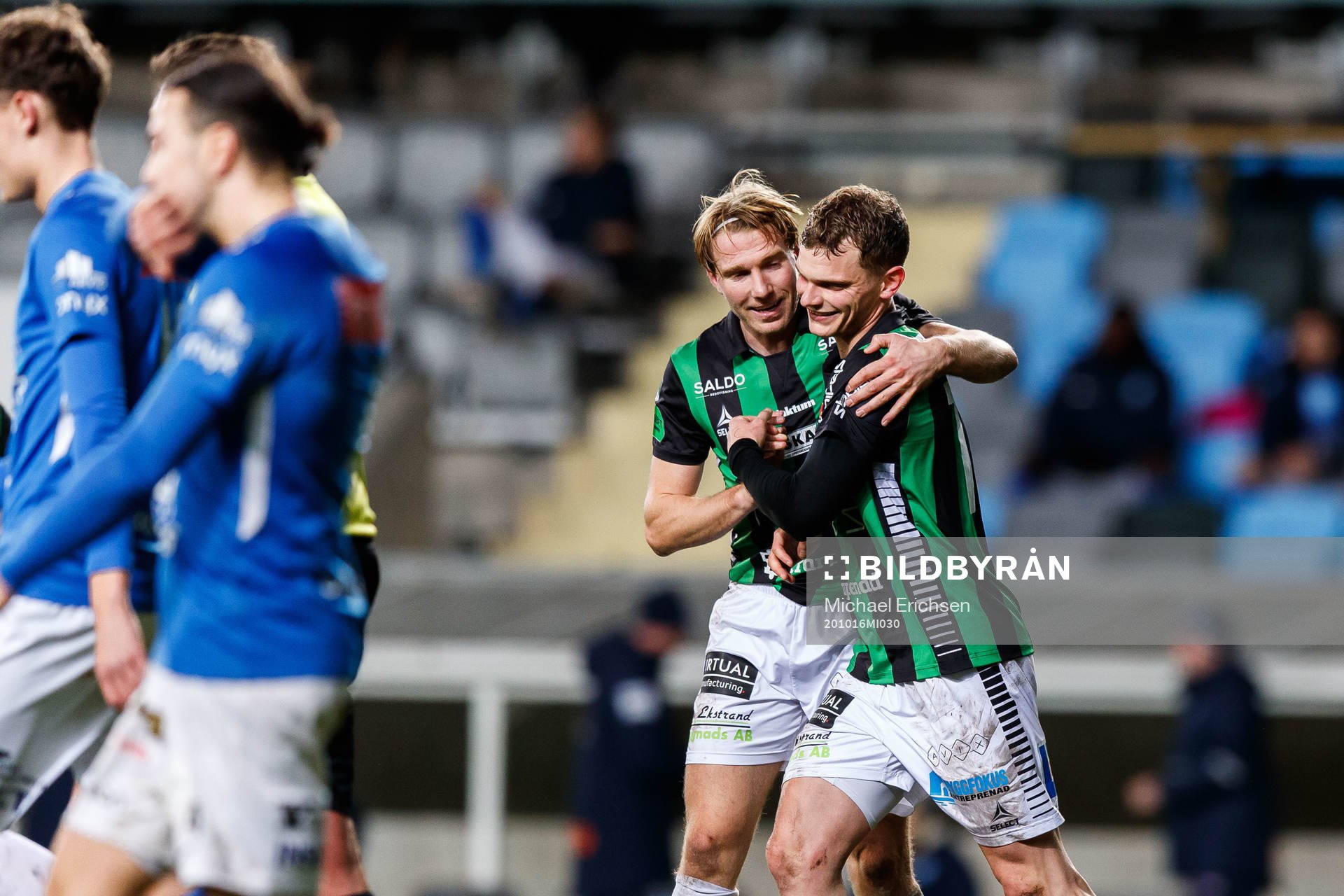 GAIS Meinhard Egilsson Olsen jublar med August Wängberg