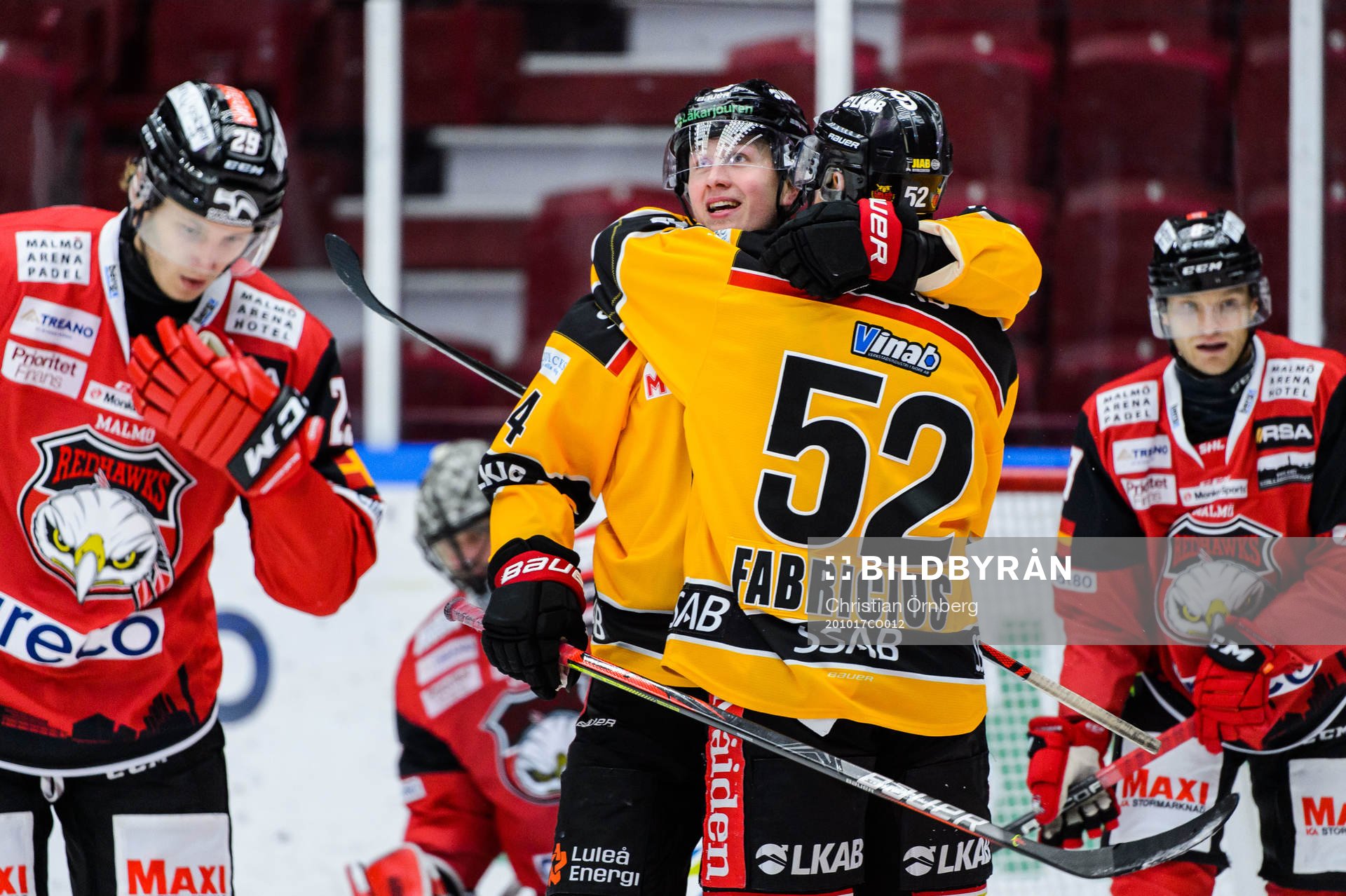 Luleås Jonas Berglund och Karl Fabricius jublar