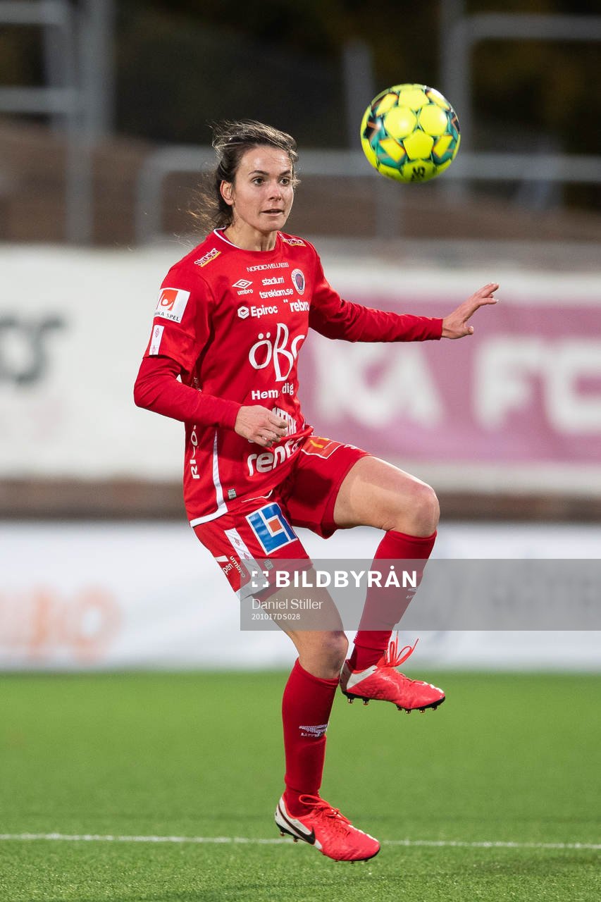Örebros Cali Farquharson