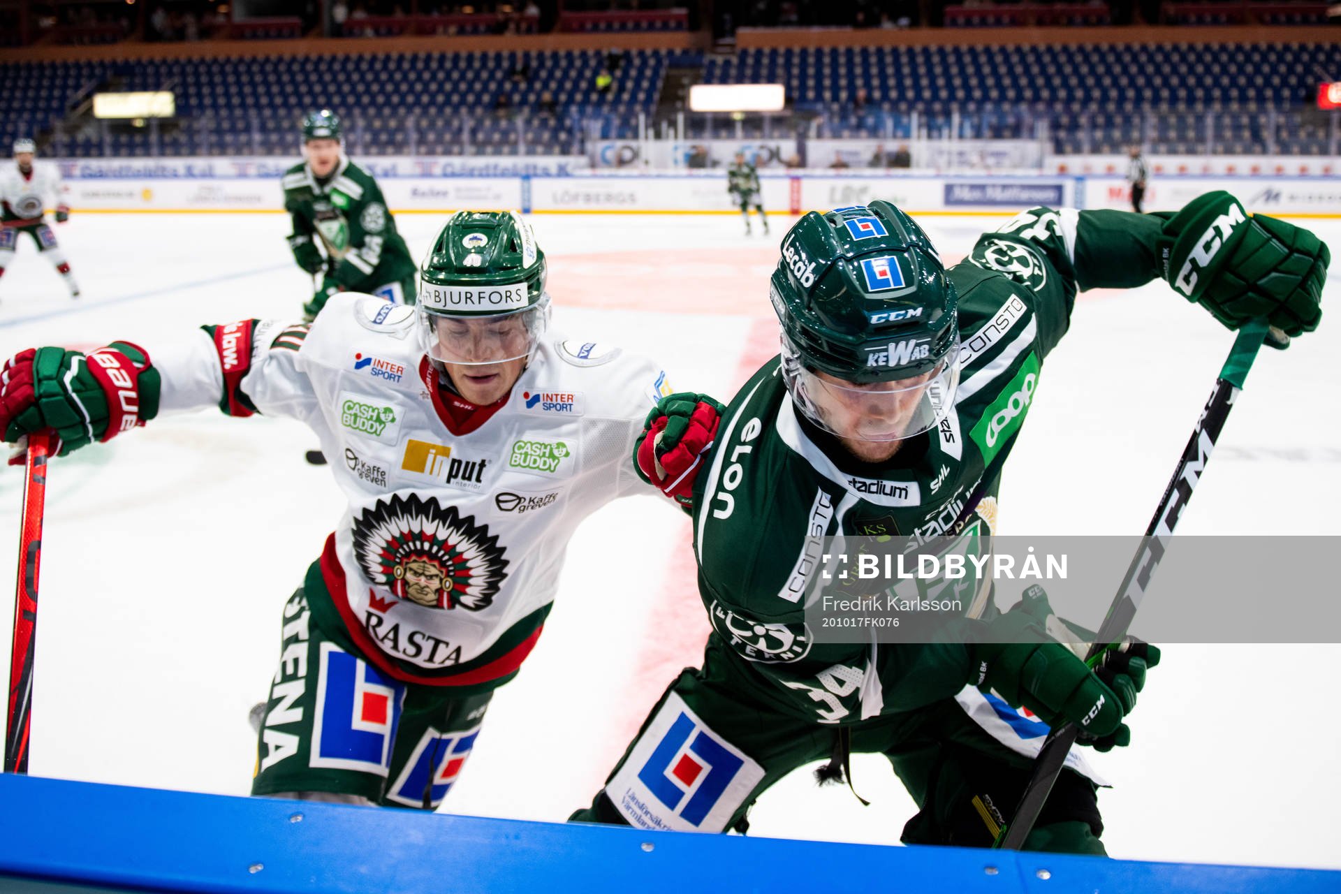 Frölundas Joel Mustonen och Färjestads Michael Lindqvist